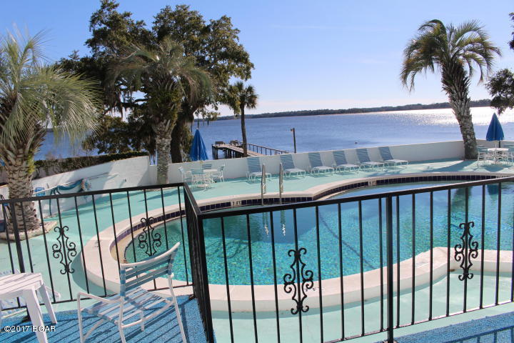 Bay Club Condo Ph 2 - Residential