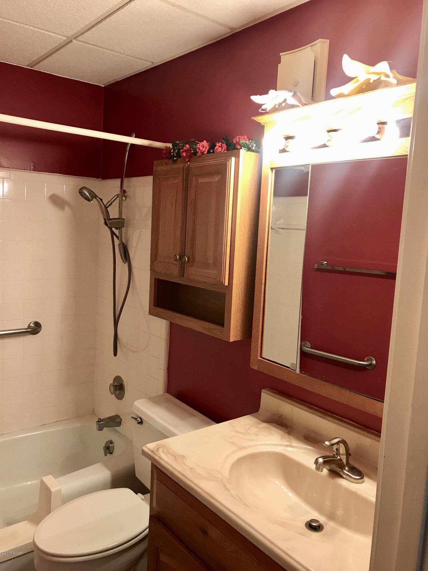 Bay Club Condo Ph 2 - Residential