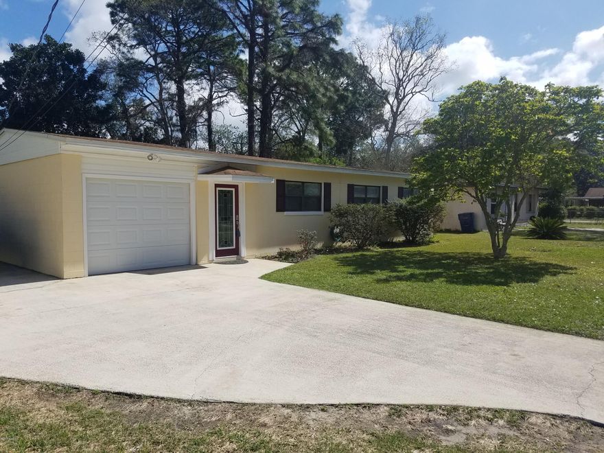 New on the Market! A beautiful all block home centrally located in the heart of St. Andrews. This home has been tastefully updated and is priced to sell. Enter through the foyer into a cozy living space that has wood floors and crown molding. The open floor plan connects the living room to kitchen making a great space for entertaining family and friends. The kitchen is unbelievable! Offering Custom cabinetry, granite countertops and stainless steel appliances. Amazing tile backsplash and tile floor, they spared no expense when designing. Most homes twice as expensive do not have a kitchen of this caliber. The bathroom has been beautifully renovated with new lights, vanity and tile floors. The master is nice sized with new paint and crown molding. The additional bedrooms have plenty of space and new paint as well. Spacious back yard that is completely fenced and ready to enjoy.  An attached one car garage offers plenty of storage. There is also separate Laundry room. Pride of ownership shows throughout this home. Schedule your visit today!!!!