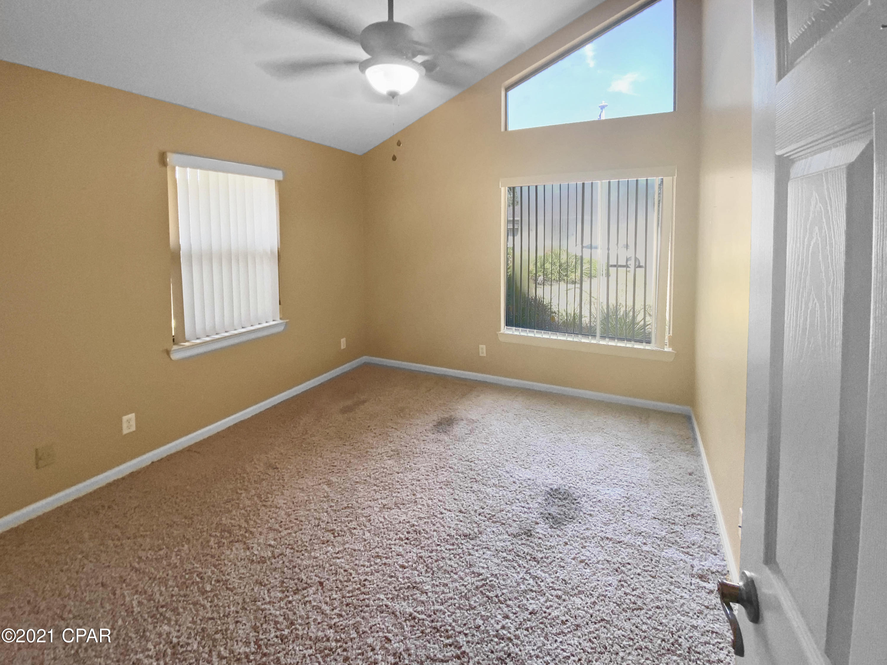 Colony Club - Residential