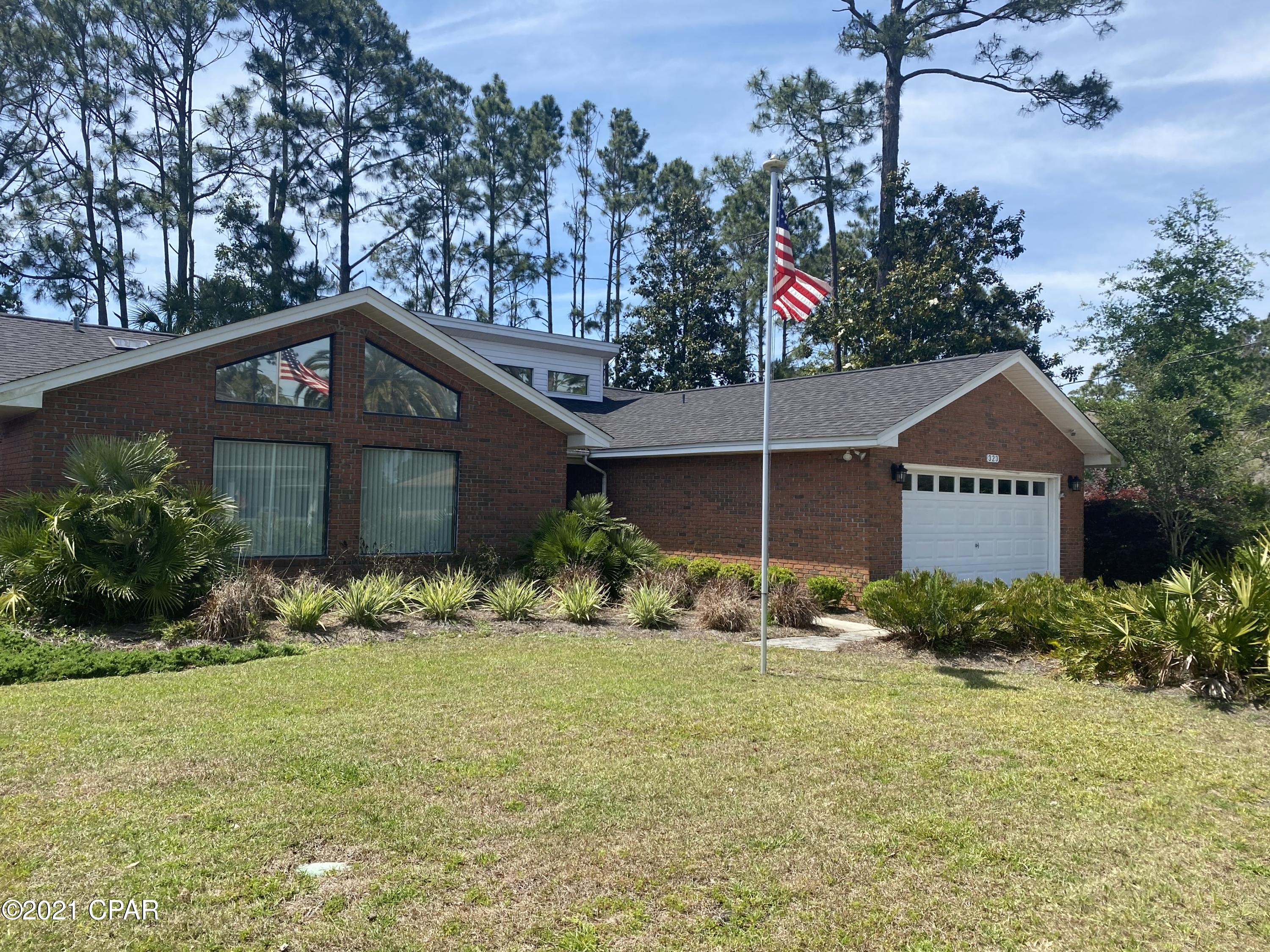 Colony Club - Residential