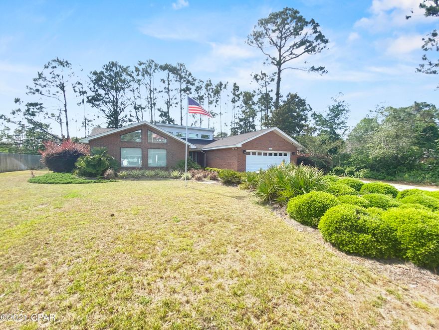 UNDER CONTRACT, SELLER TAKING BACK UP OFFERS...Centrally located in a golf course community, this home boast an all brick exterior with brick pavers and pergola.  The living room is spacious with a cozy wood burning fireplace, wood flooring and transient windows above the entry.  The kitchen has a breakfast bar, pantry and breakfast area.  The dining room is large enough for family gatherings.  The main bathroom has two separate vanities and dressing area.  The home features 3 bedrooms and 2 baths and is beautifully landscaped. The home also features a sprinkler system and drip system. The roof was done in 2016. Make your appointment today!  All measurements are estimates, please measure for accuracy.