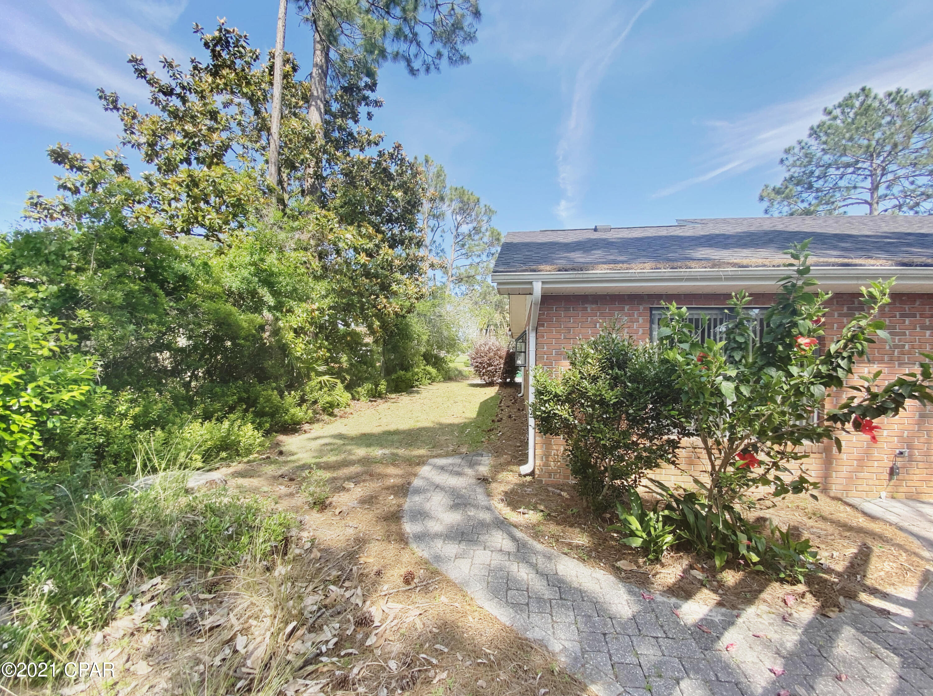 Colony Club - Residential