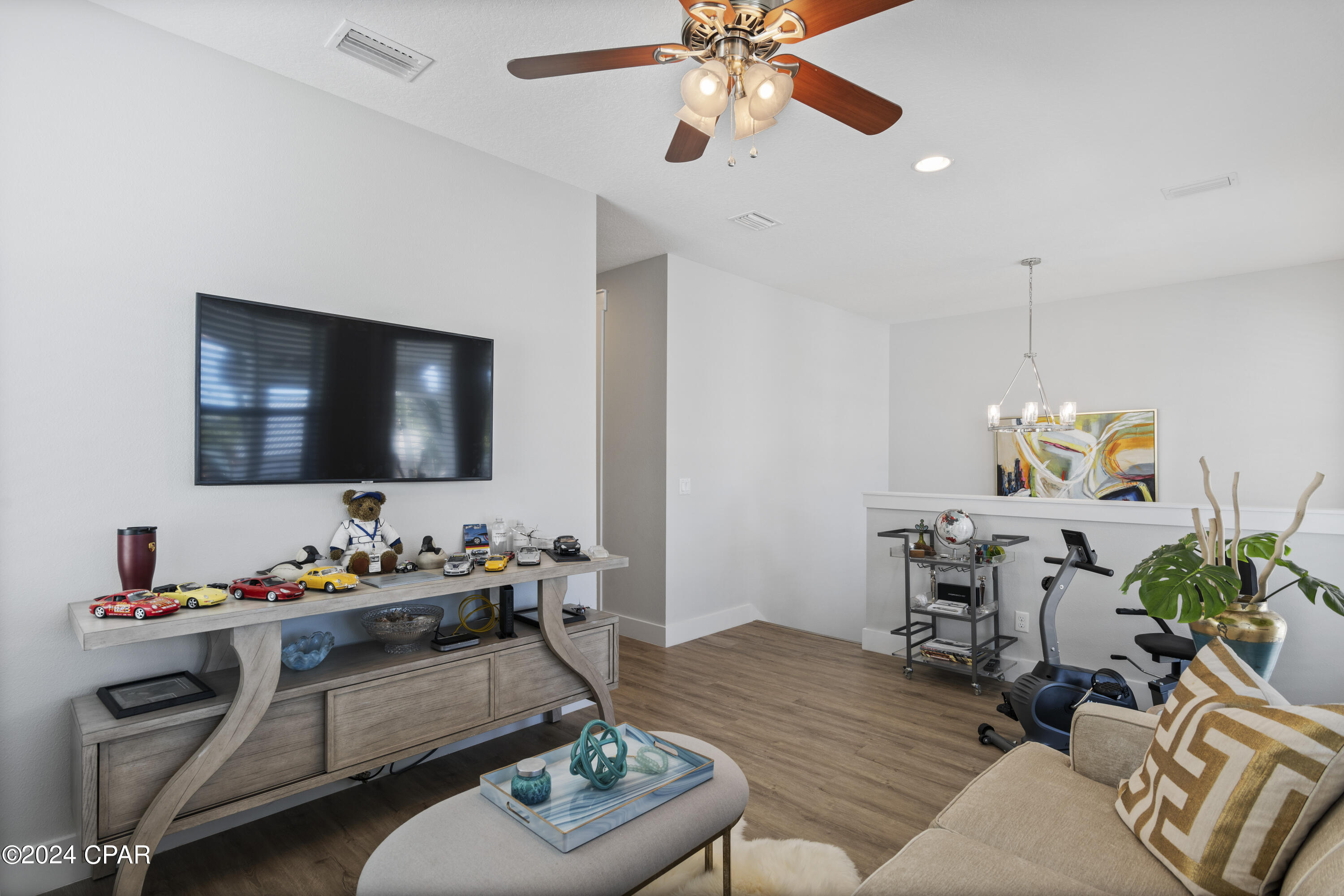 Sands Of Laguna - Residential