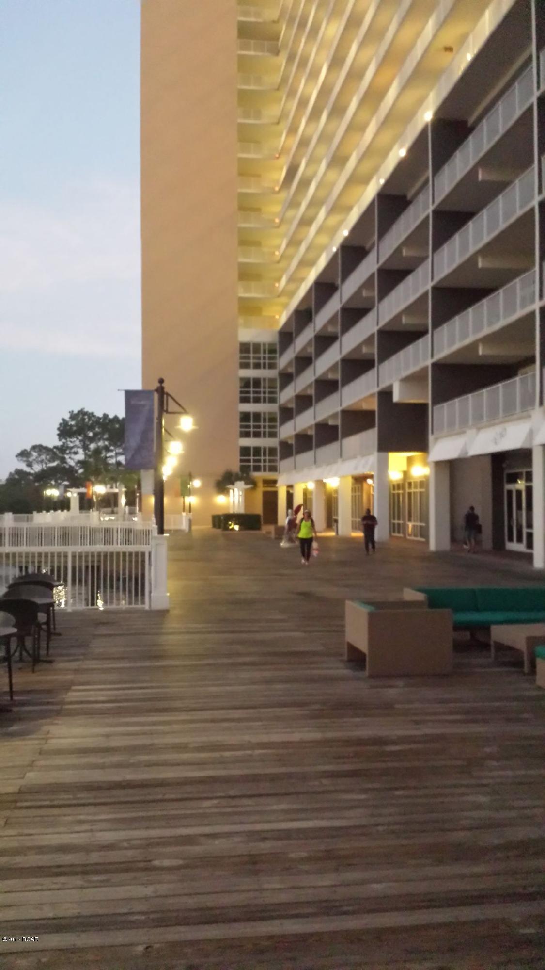 Laketown Wharf - Residential