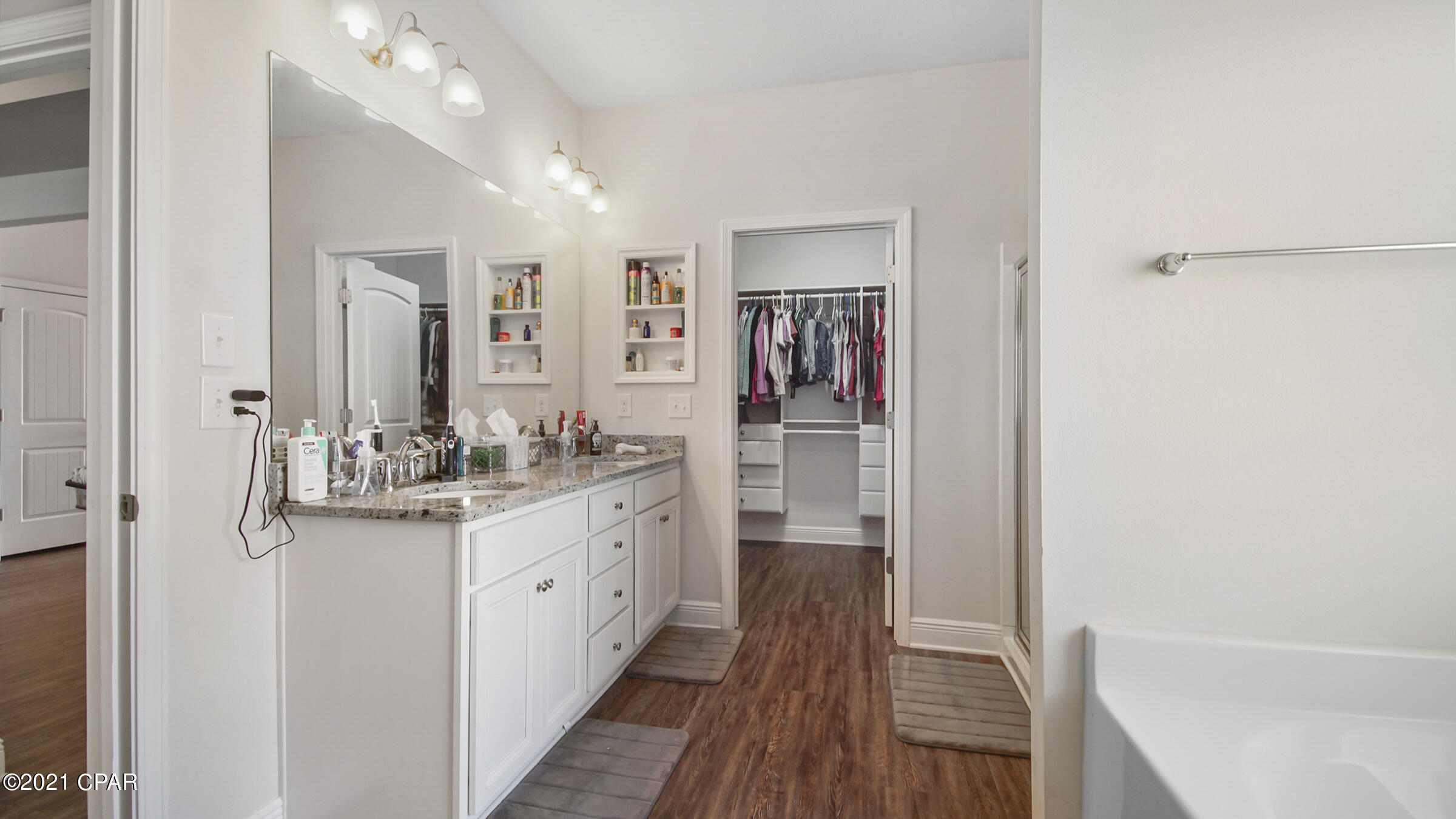 Village Of Mill Bayou/Shoreline Village Ph 1A - Residential