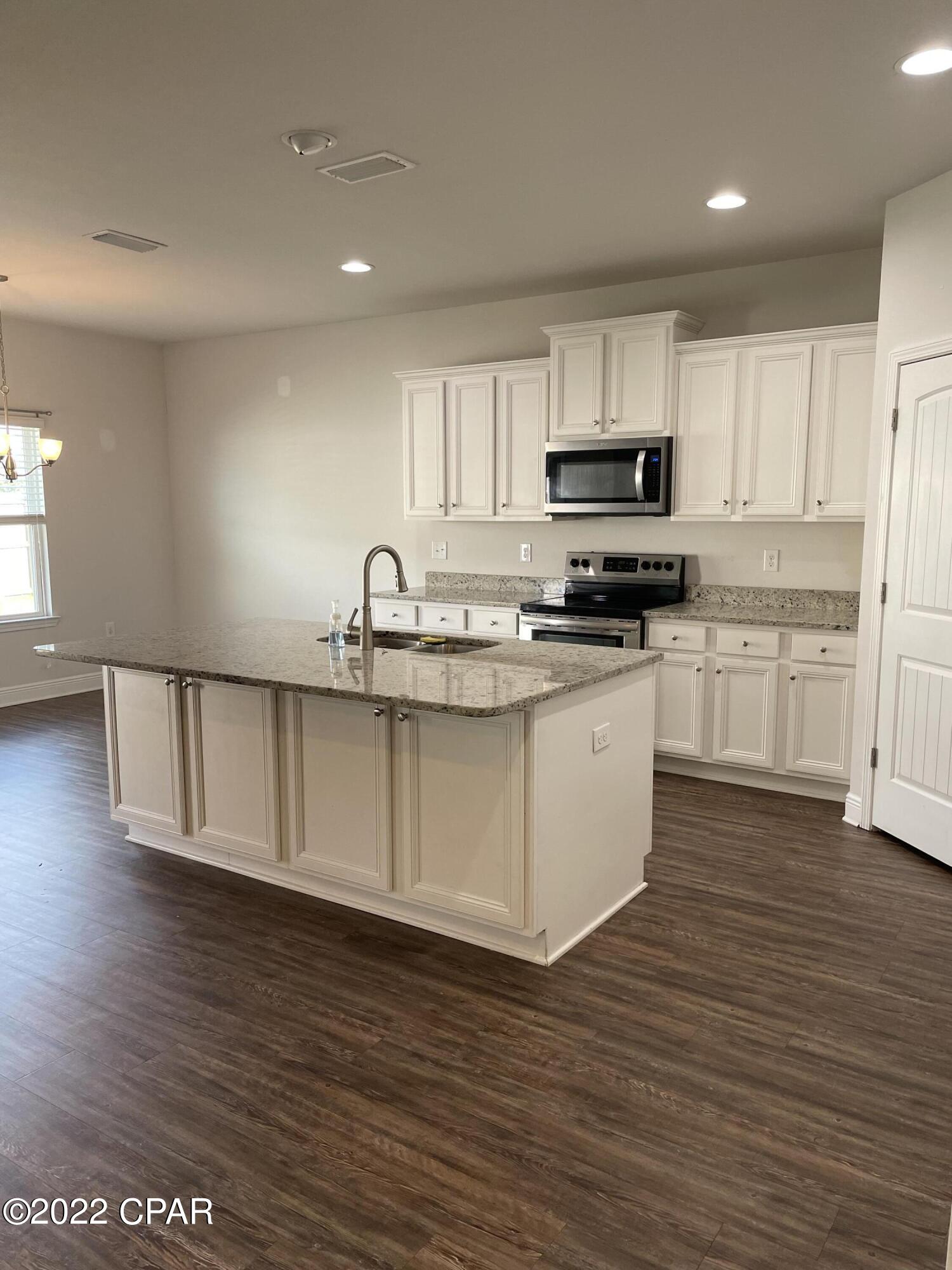 Village Of Mill Bayou/Shoreline Village Ph 1A - Residential