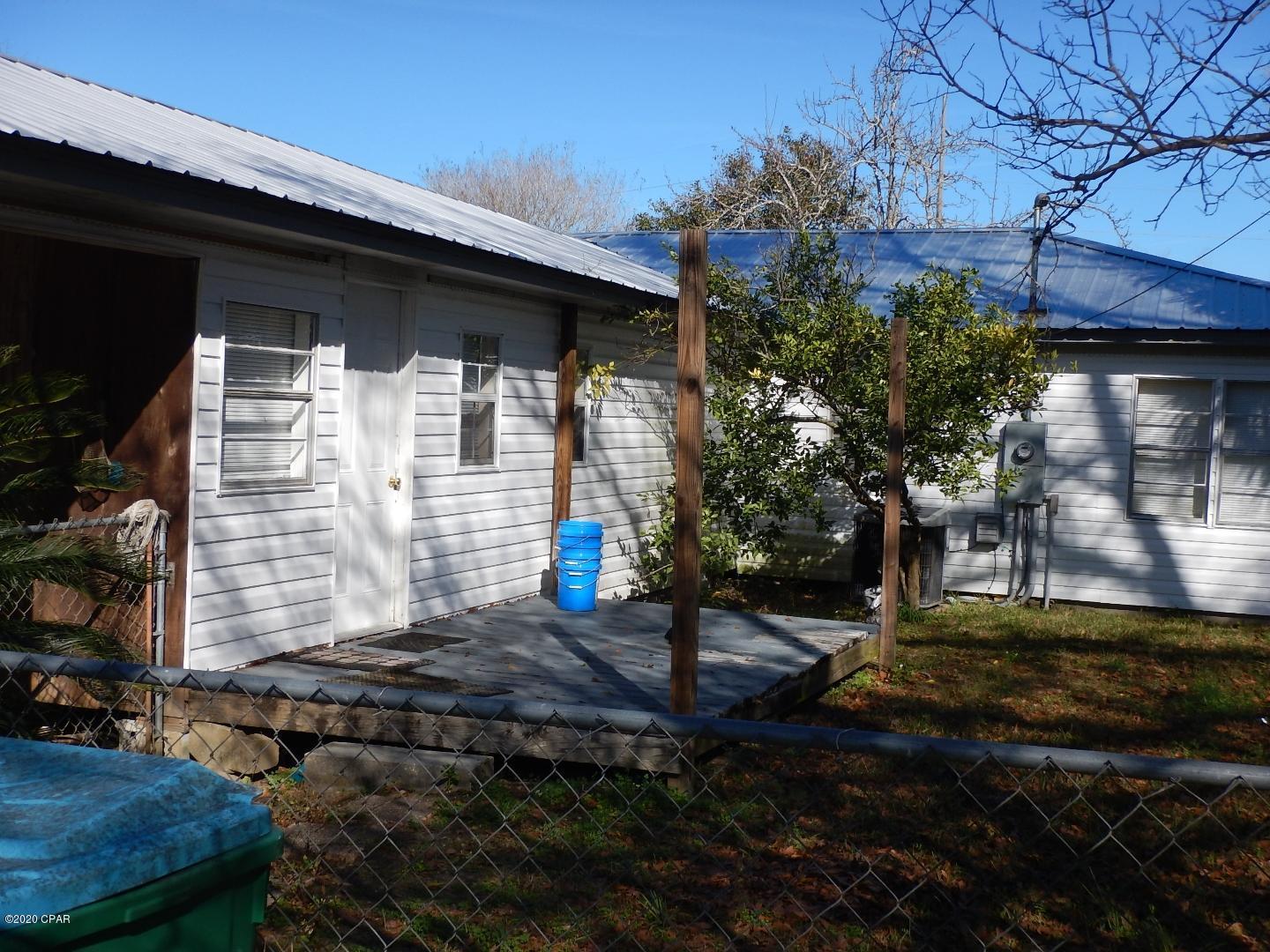 [No Recorded Subdiv] - Residential