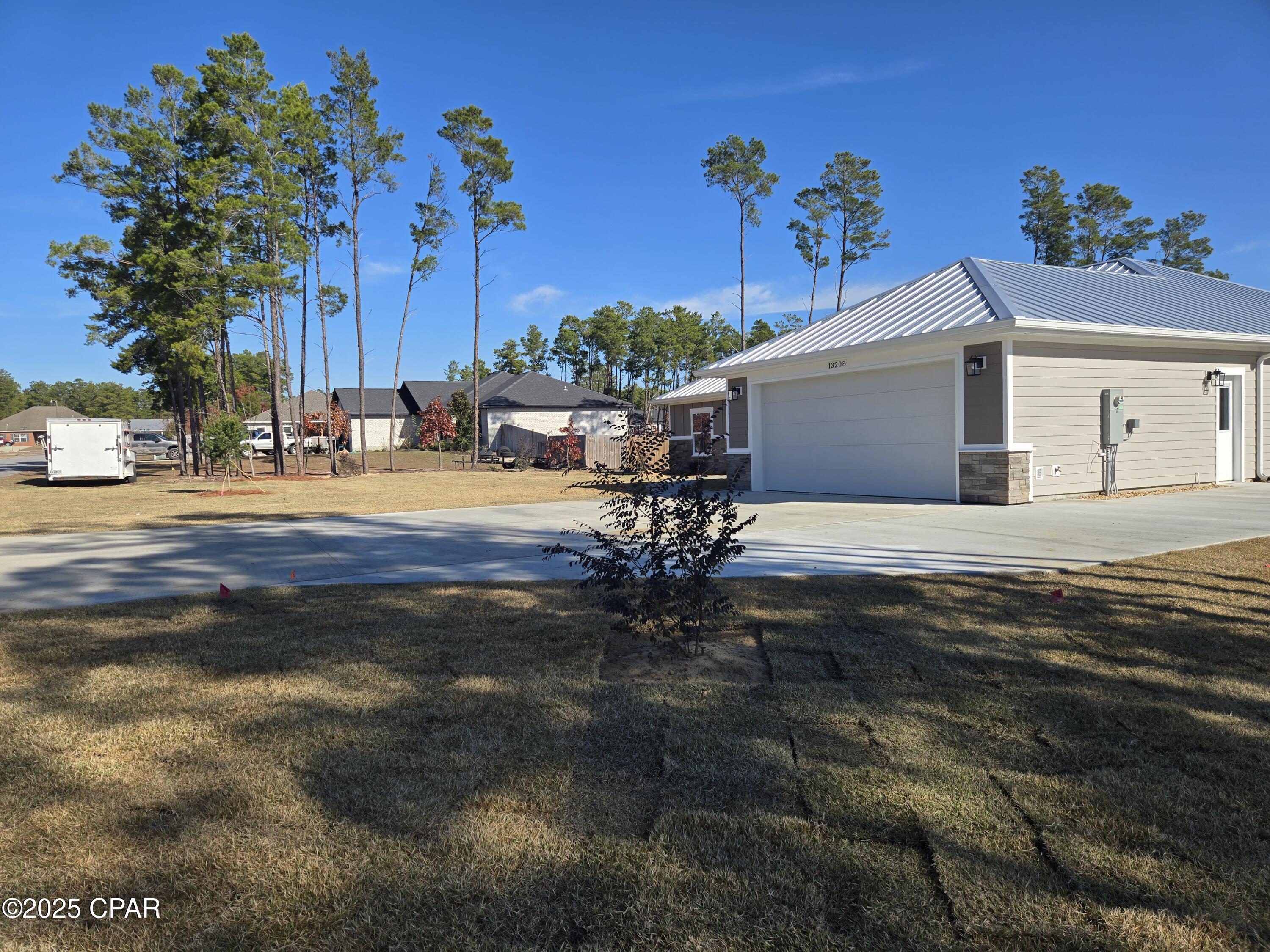 Pinebrook - Residential