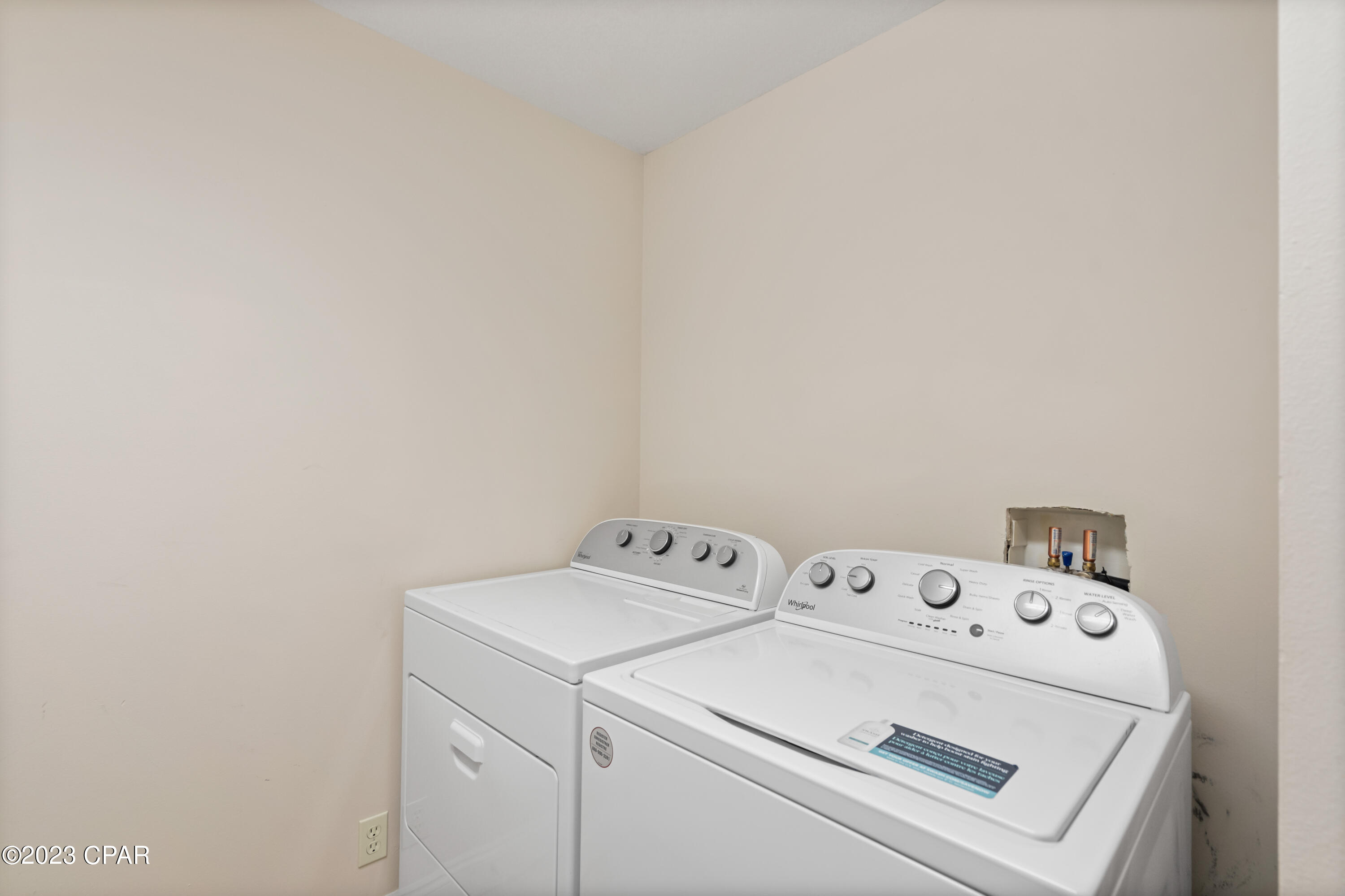 Calypso Towers II - Residential