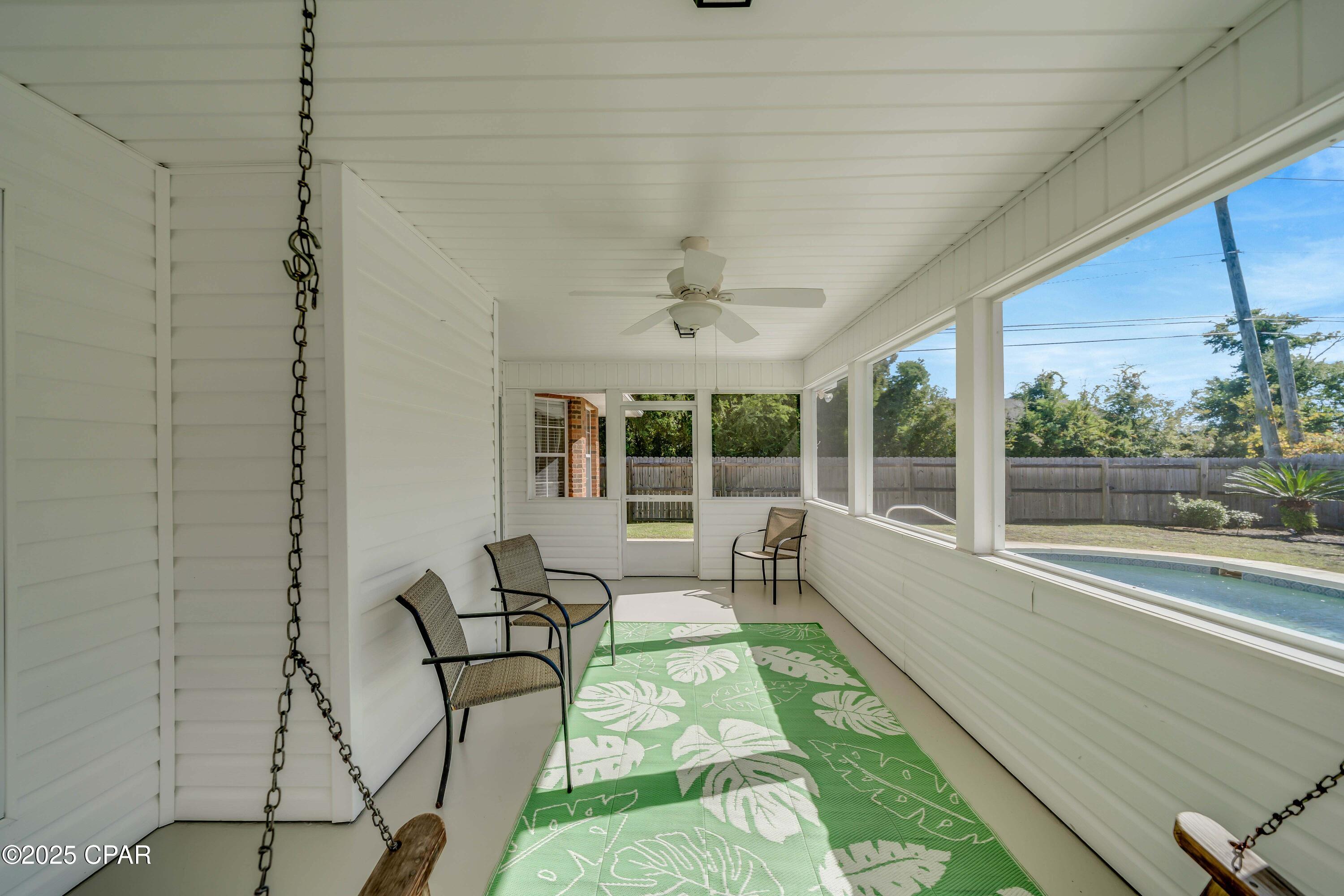 Floridian Place - Residential