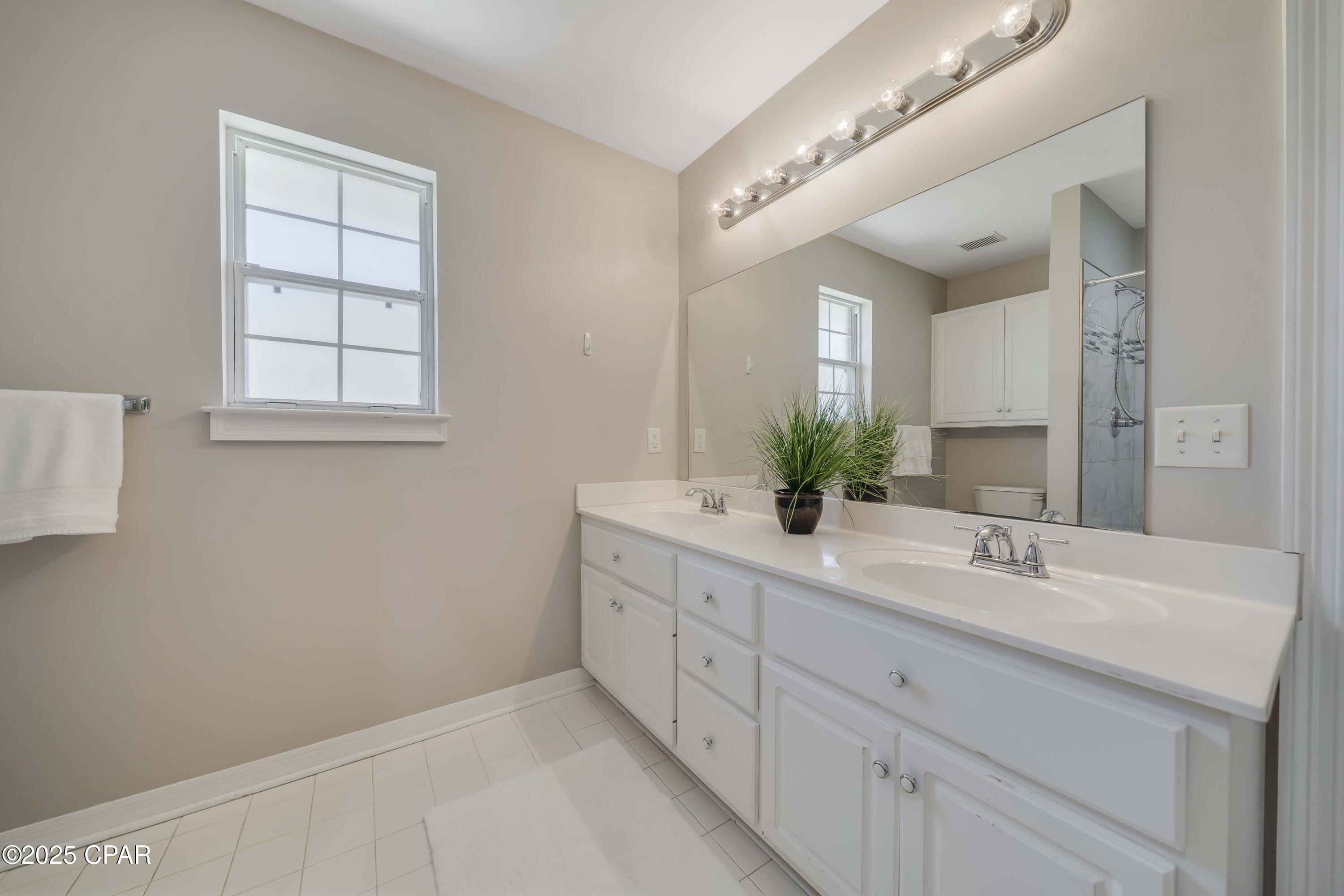 Floridian Place - Residential