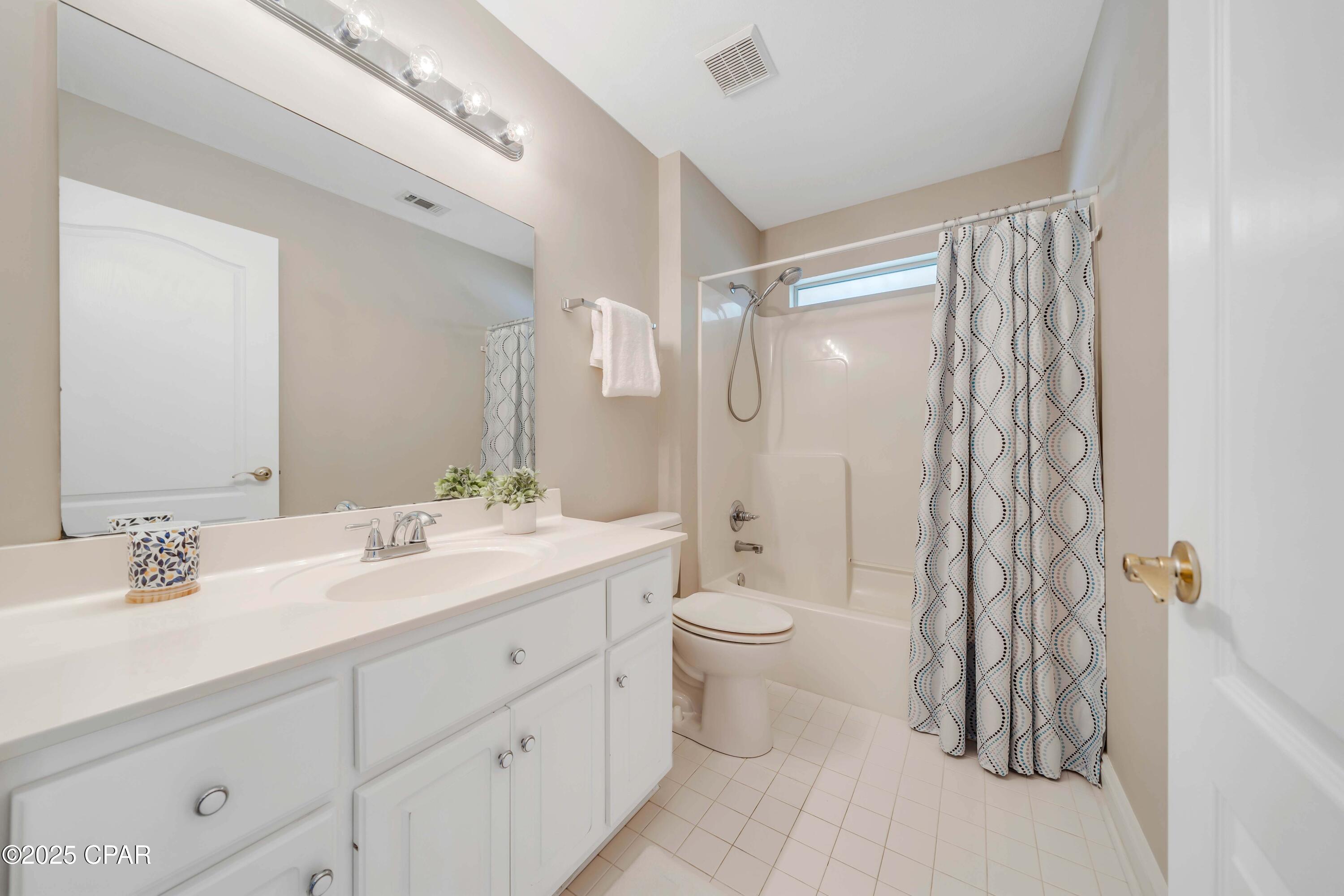 Floridian Place - Residential