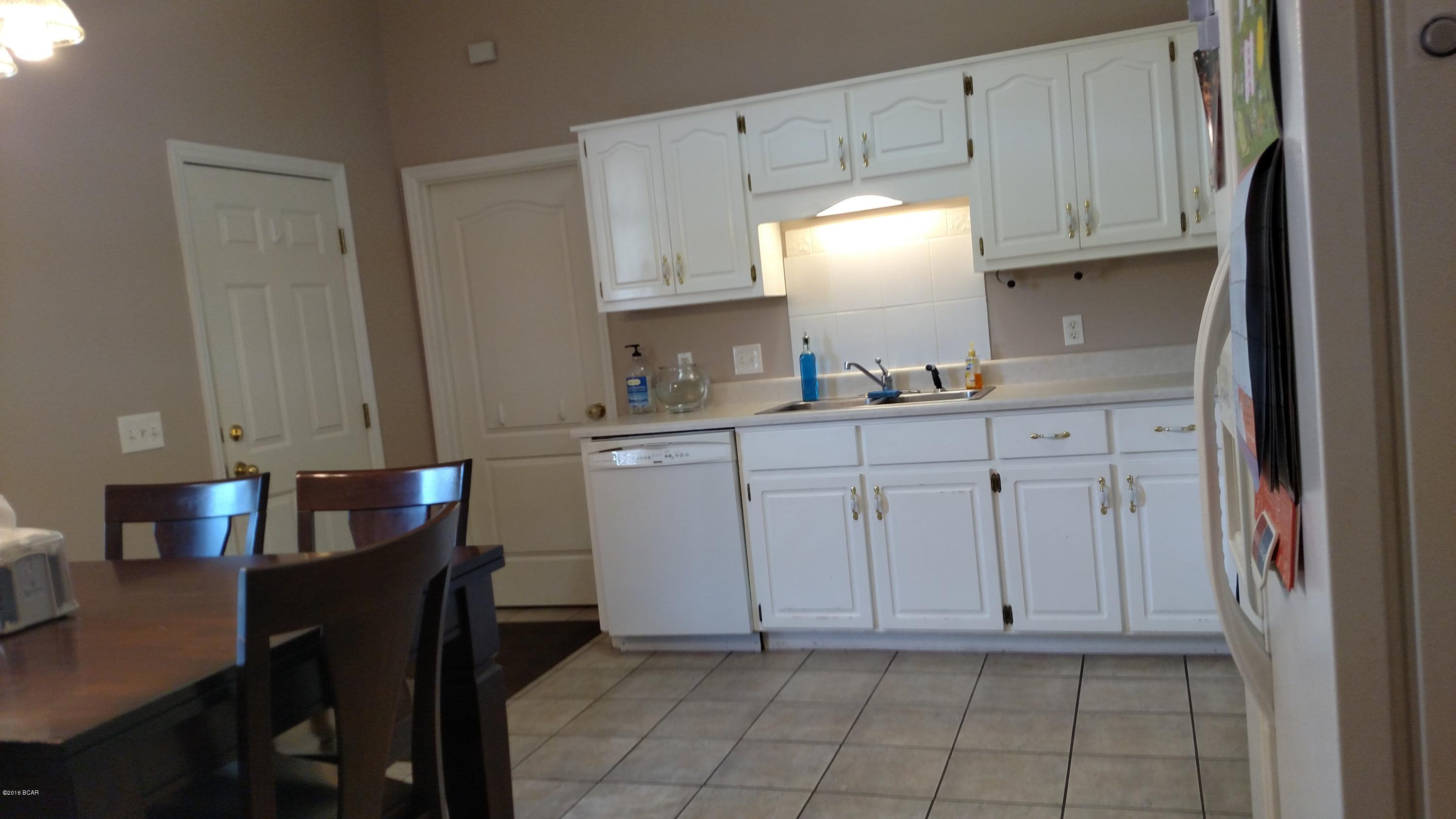 Highway 22 West Estates - Residential