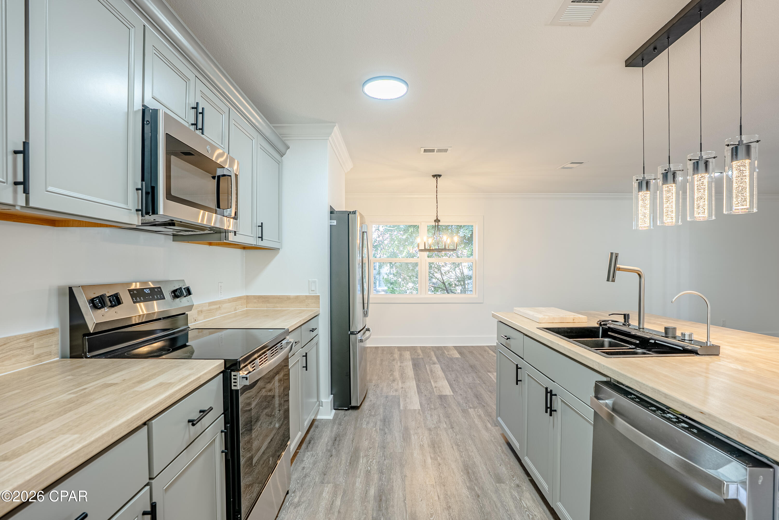 Forest Hills Unit 1 - Residential