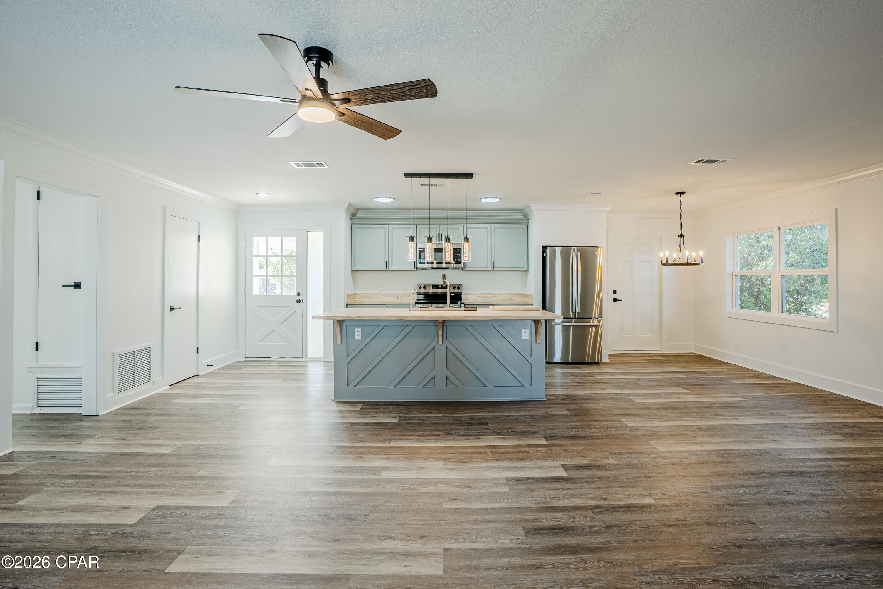 Forest Hills Unit 1 - Residential