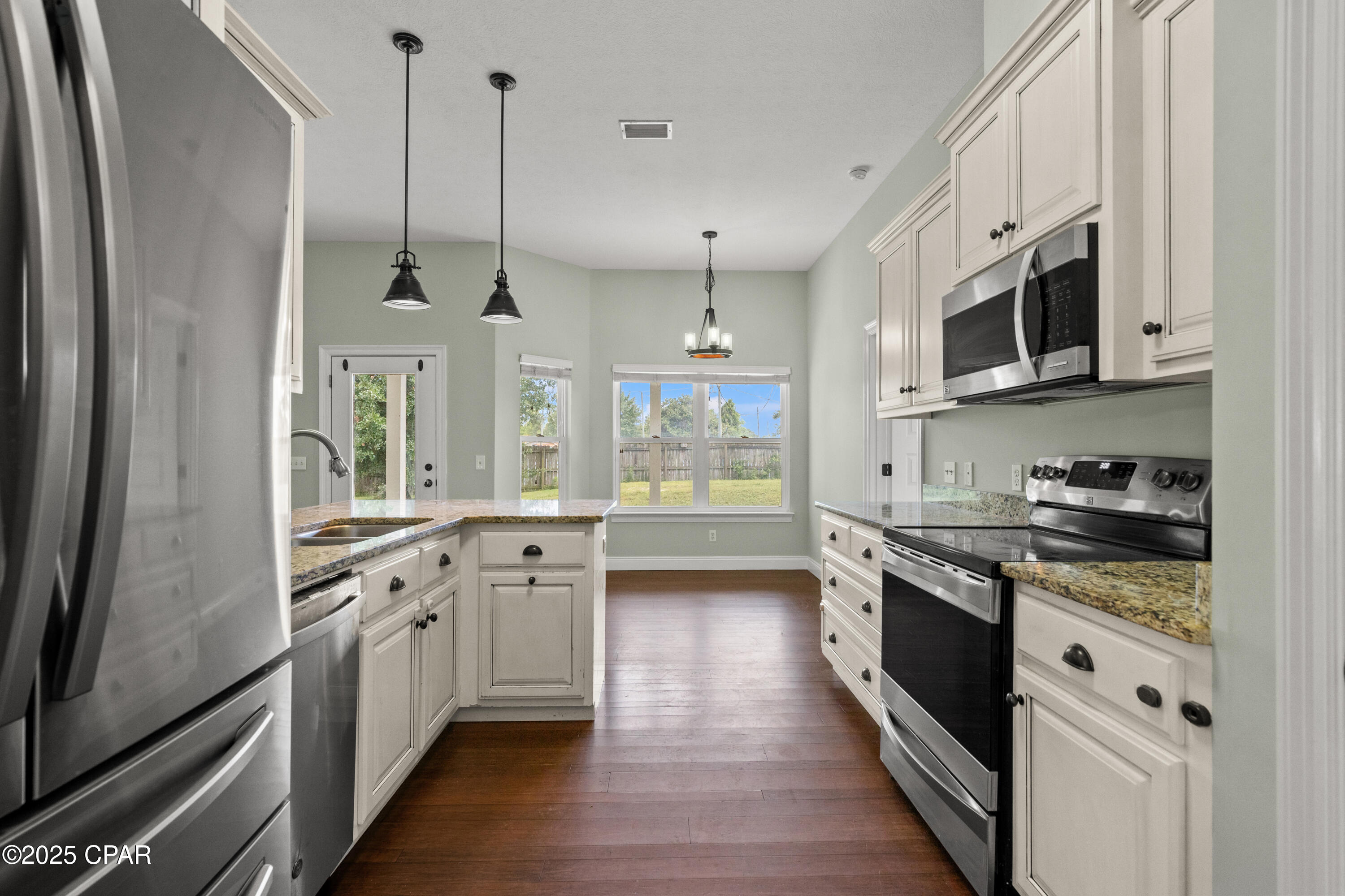 Magnolia Hills - Residential