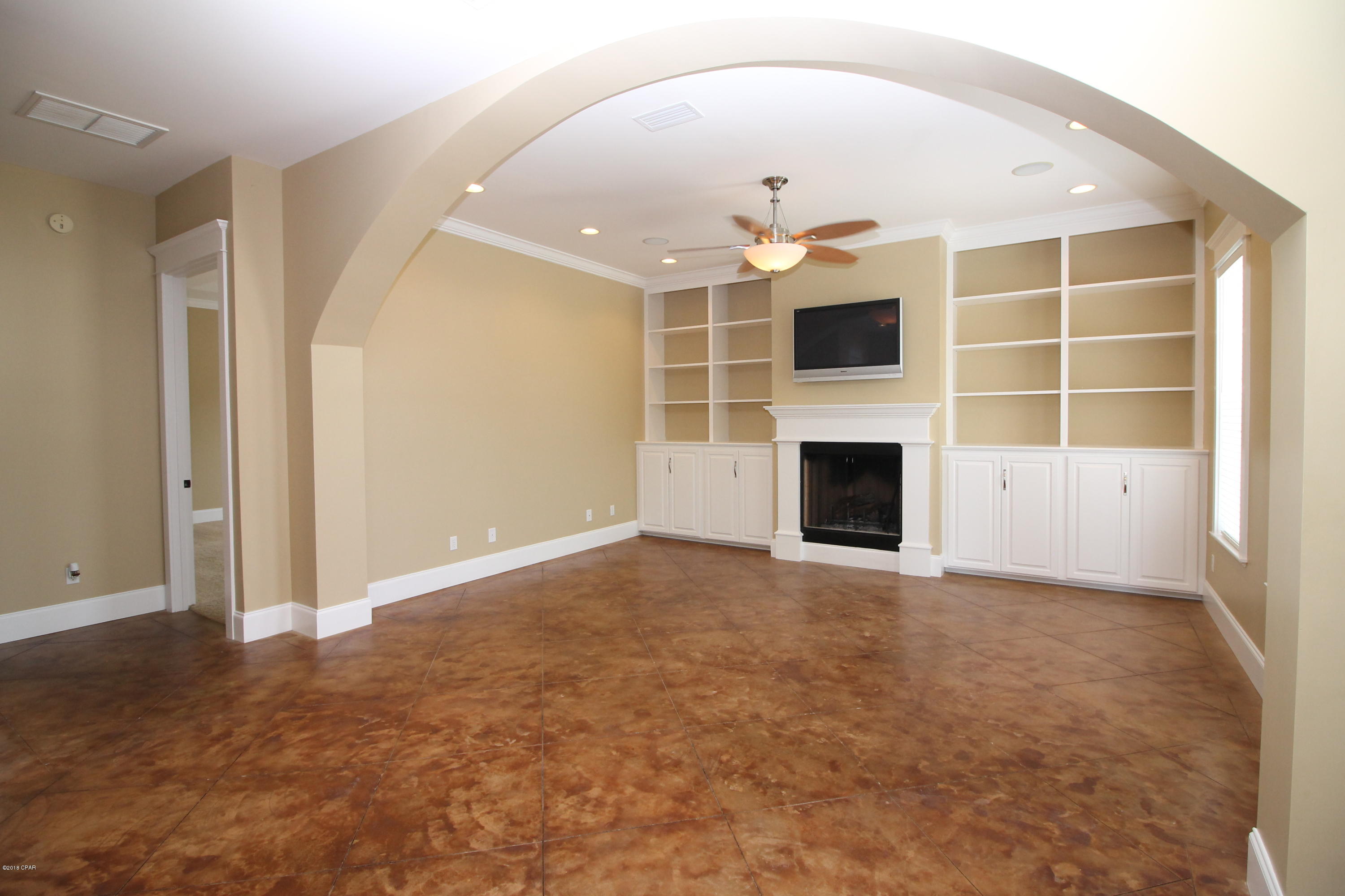 Kirkland Manor - Residential