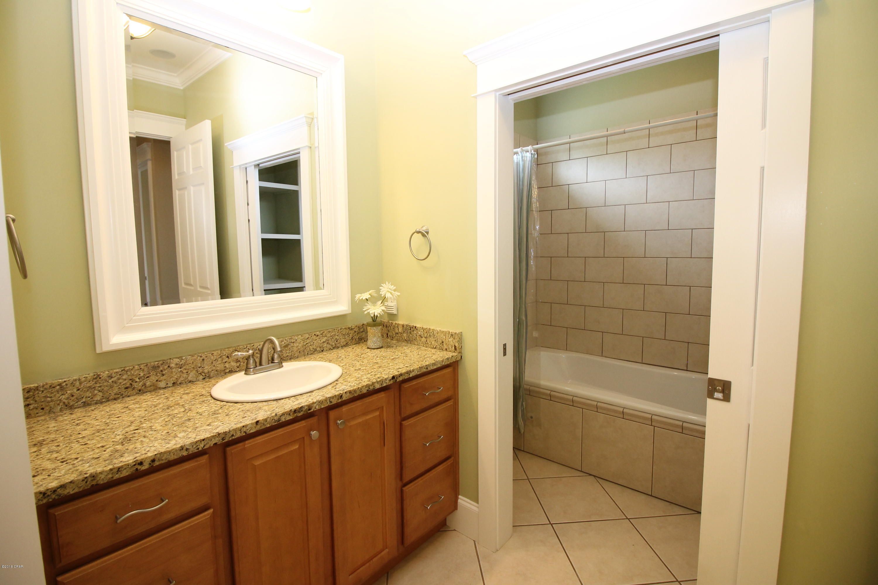 Kirkland Manor - Residential