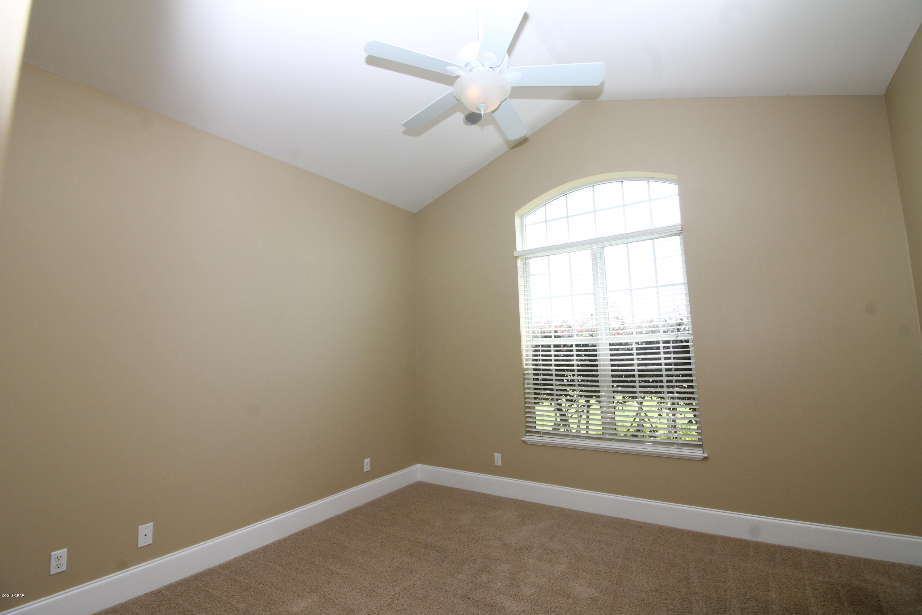 Kirkland Manor - Residential