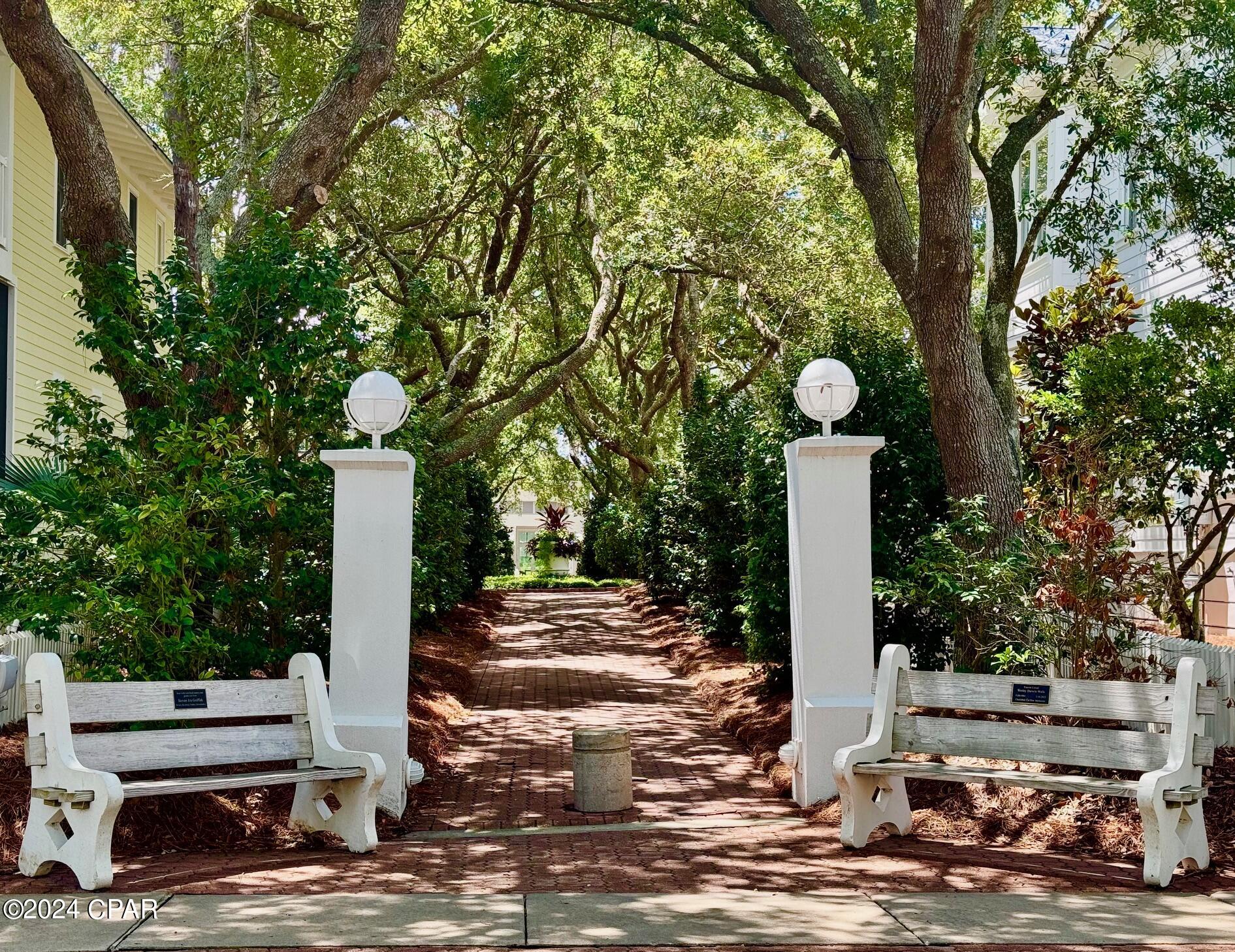 Carillon Beach - Land