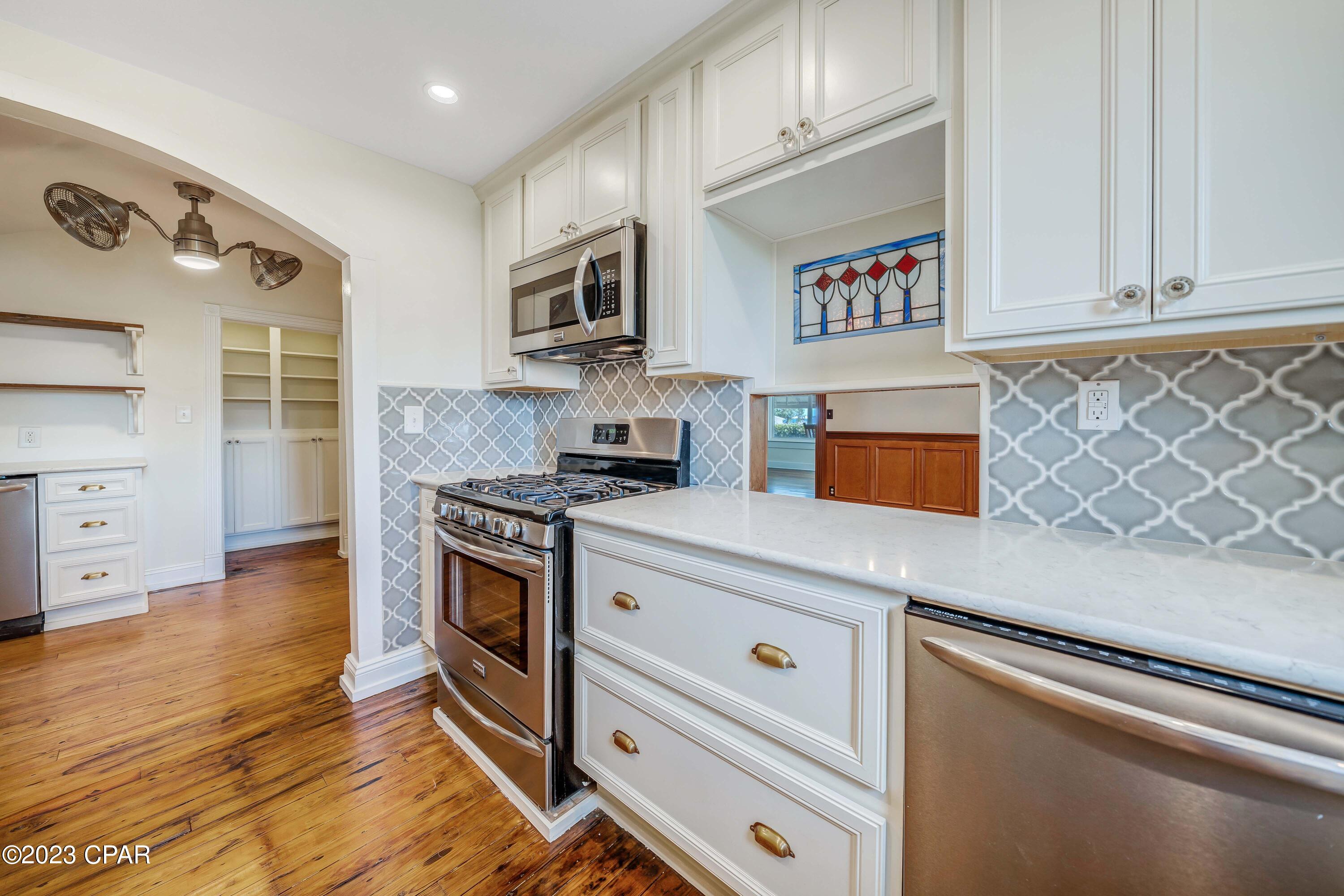 [No Recorded Subdiv] - Residential Lease