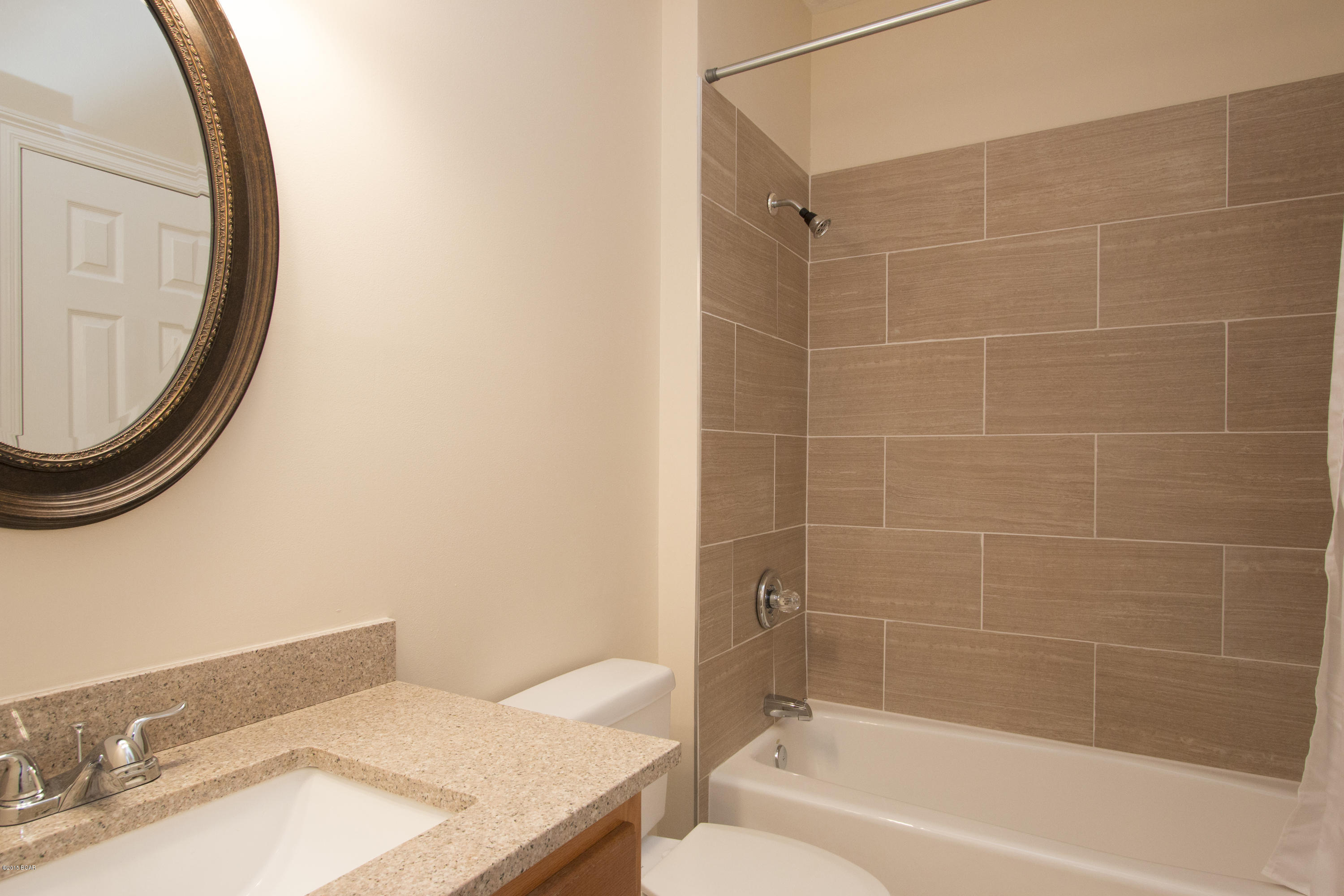 Bay Park Manor - Residential