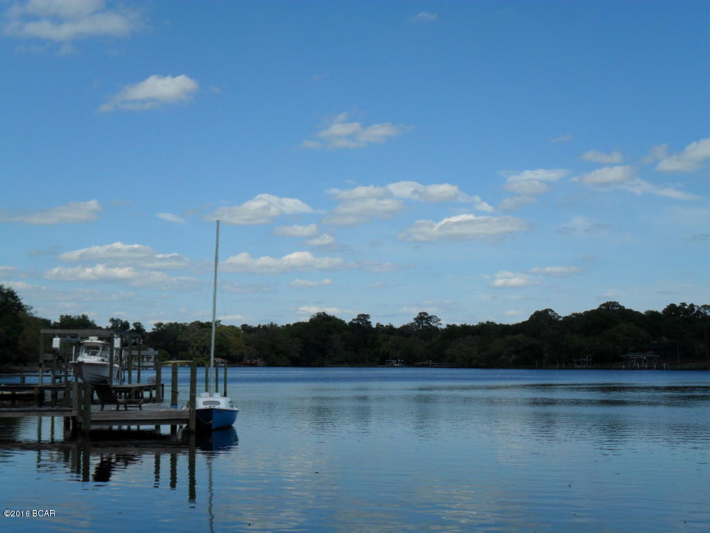 Bay Park Manor - Residential