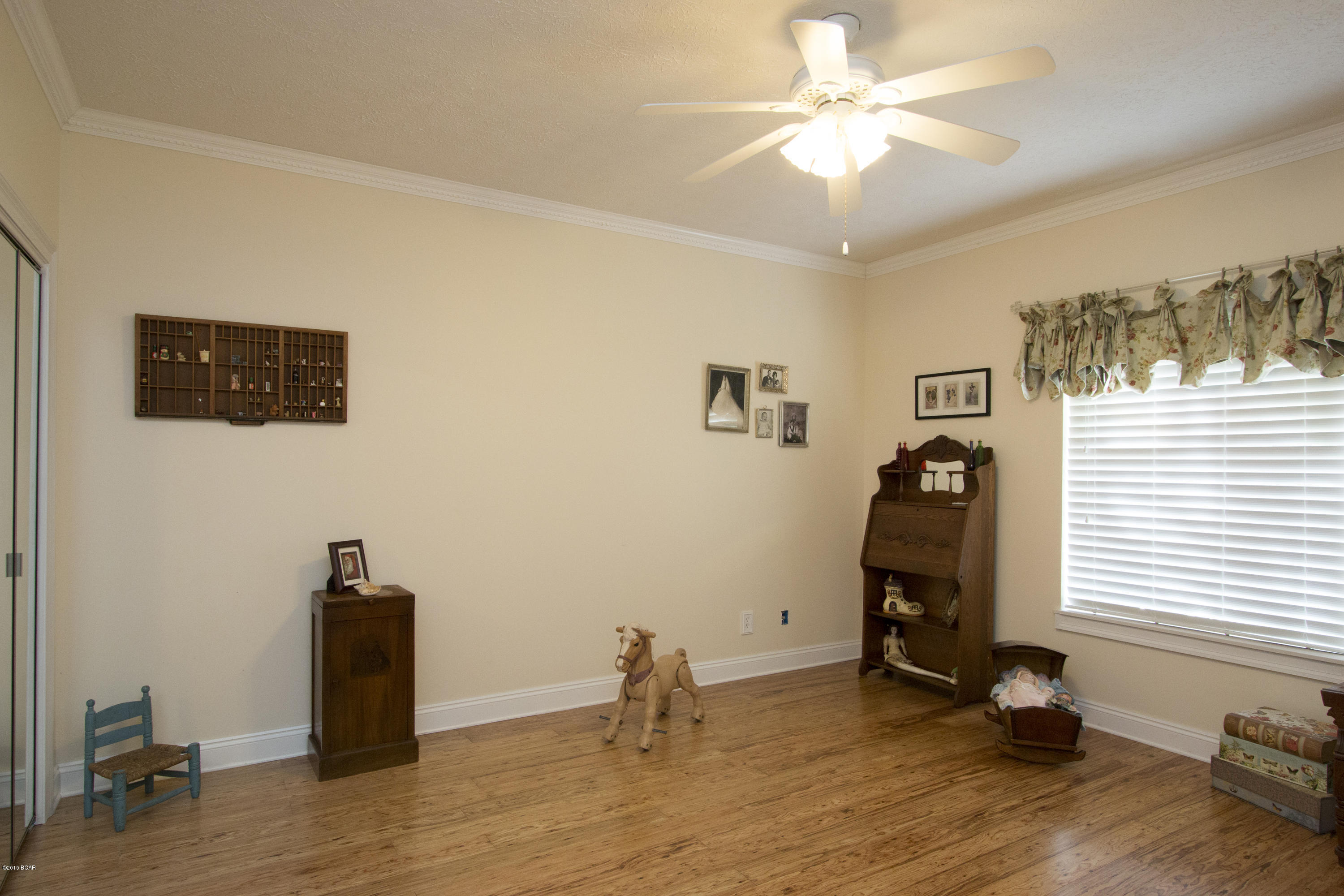 Bay Park Manor - Residential