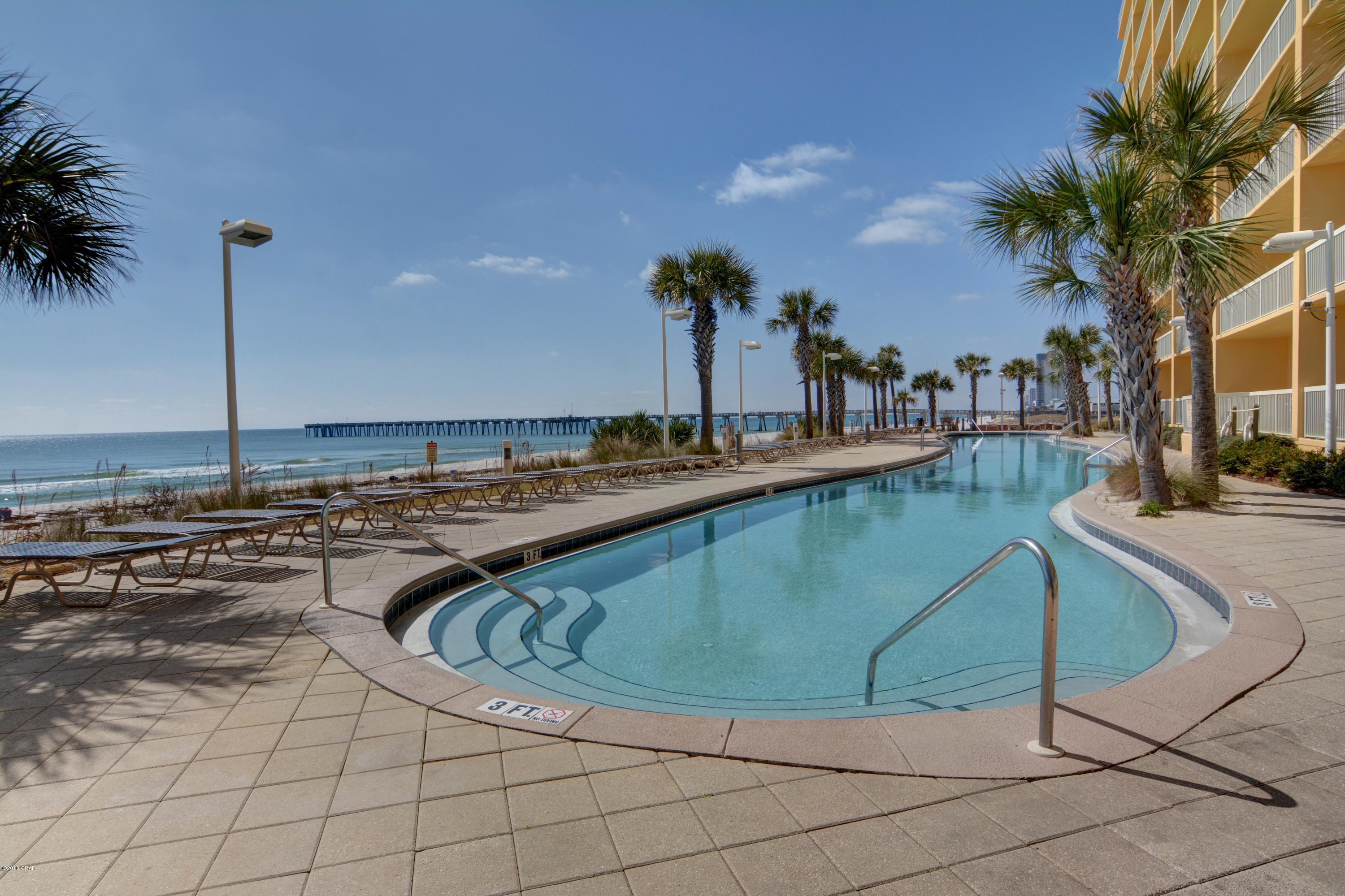 Calypso Towers I - Residential