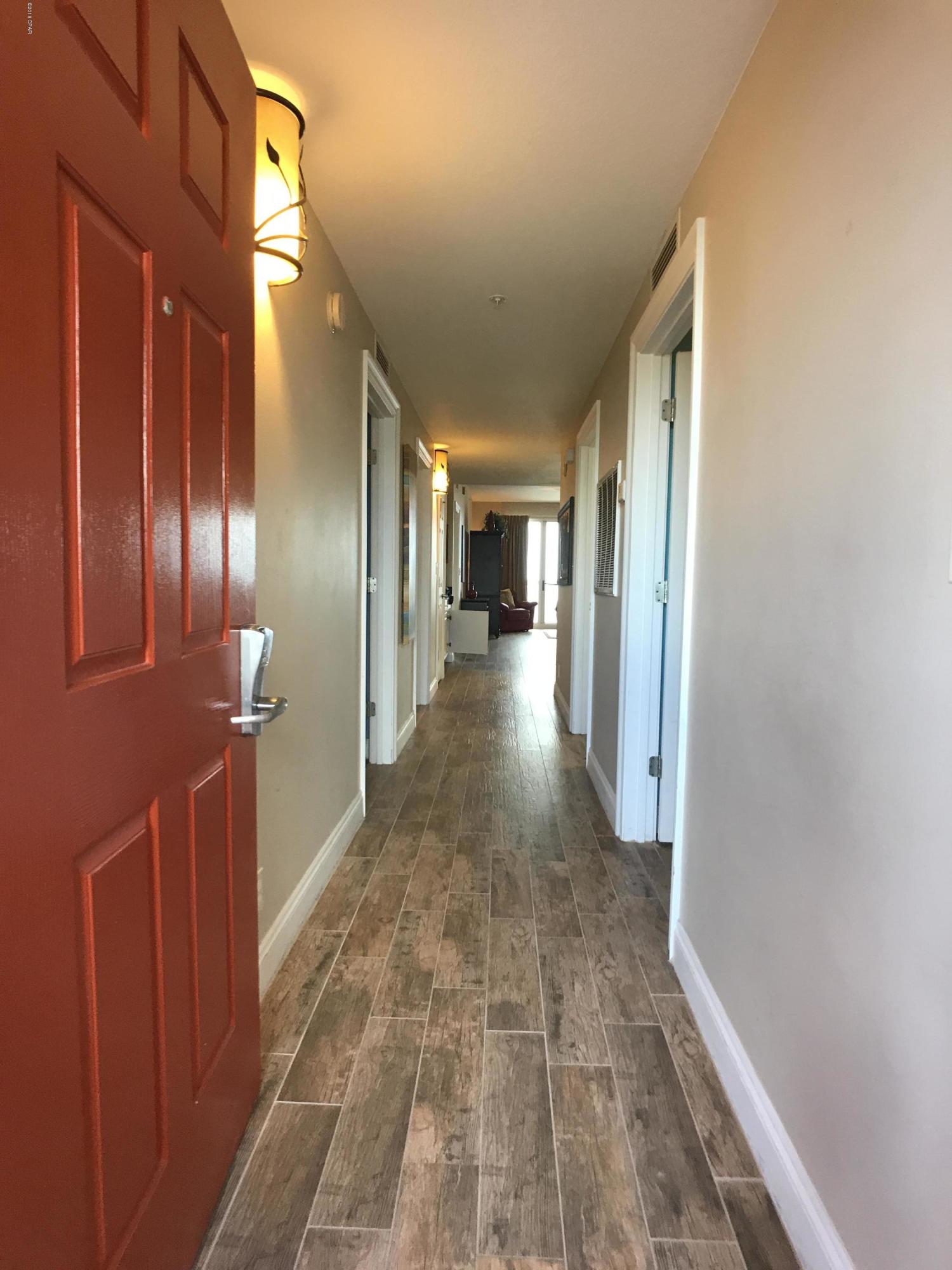 Calypso Towers I - Residential