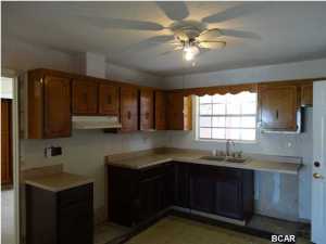 Hutchison's 2nd To Bahama Bch - Residential