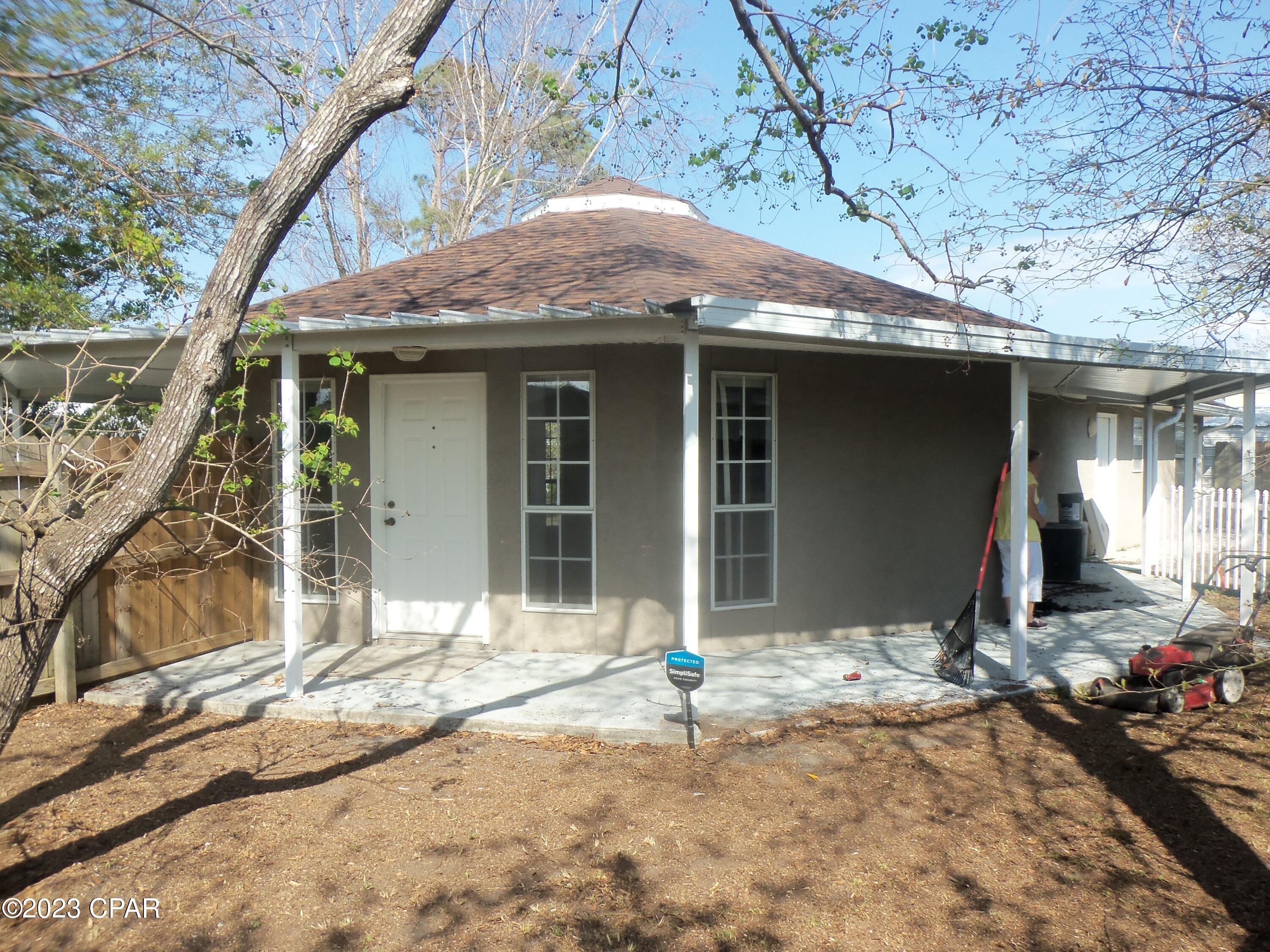 Gulf Coast Village U-1 - Residential