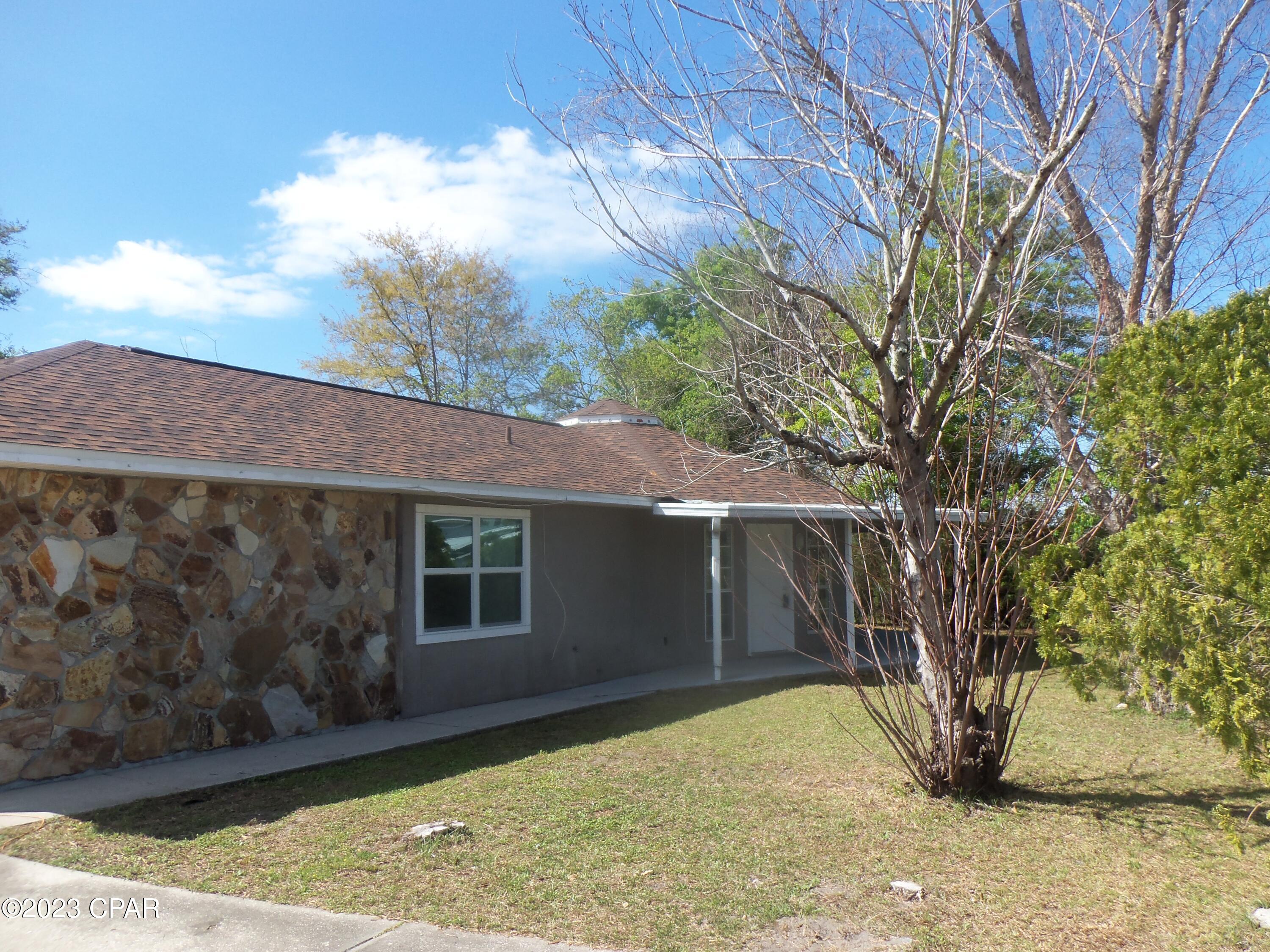 Gulf Coast Village U-1 - Residential