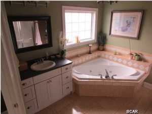 Kirkland Manor - Residential Lease