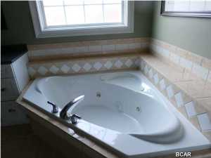 Kirkland Manor - Residential Lease