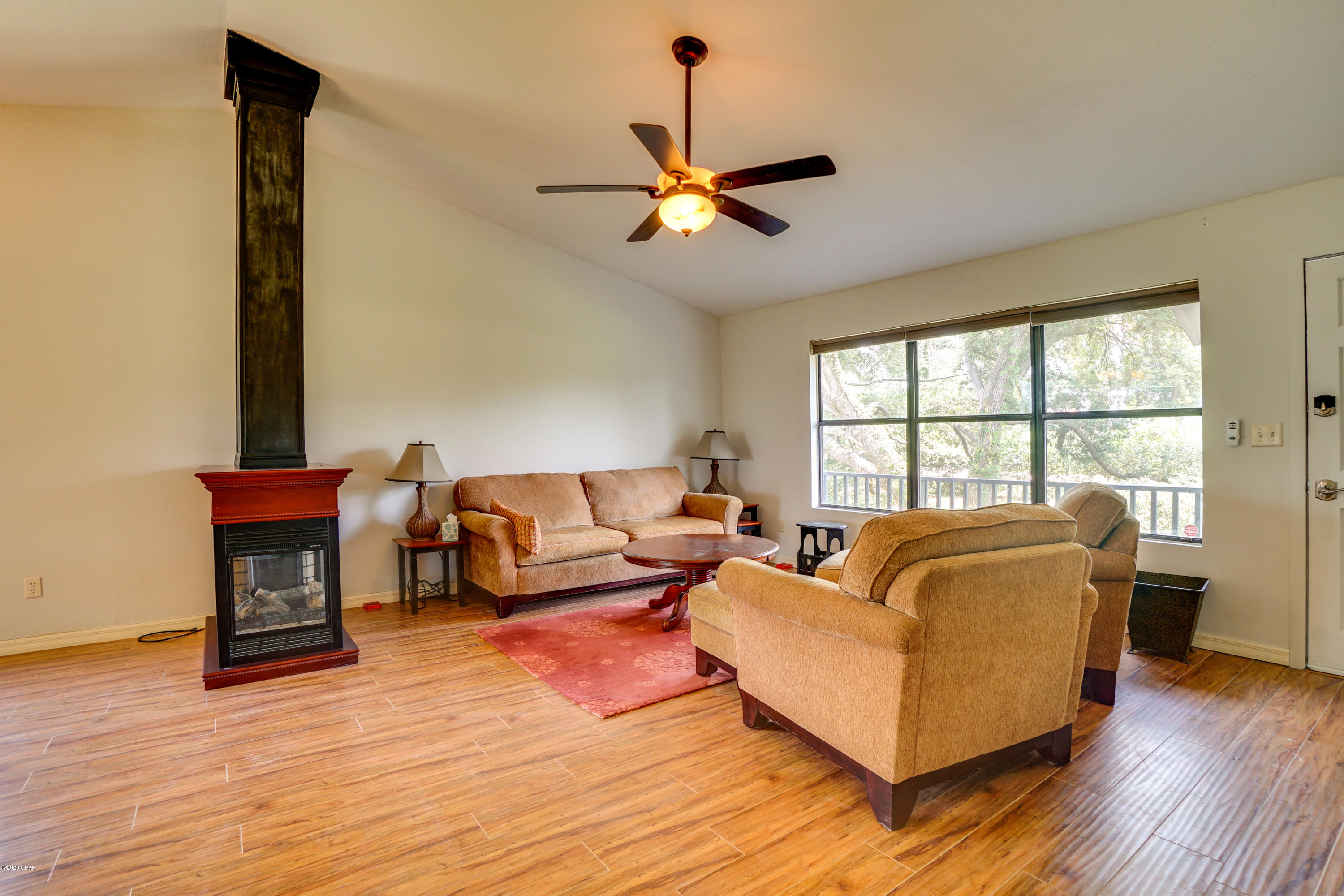 Compass Lake In The Hills - Residential