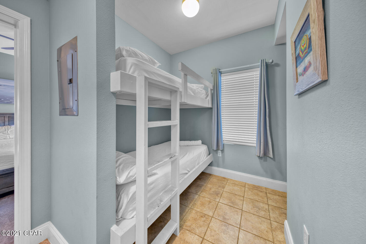 Laketown Wharf - Residential