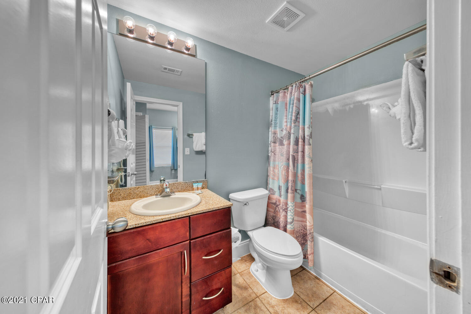 Laketown Wharf - Residential