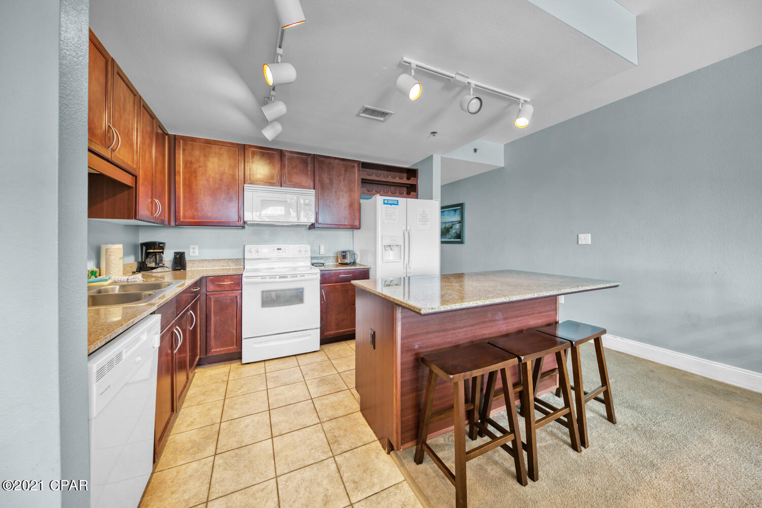 Laketown Wharf - Residential