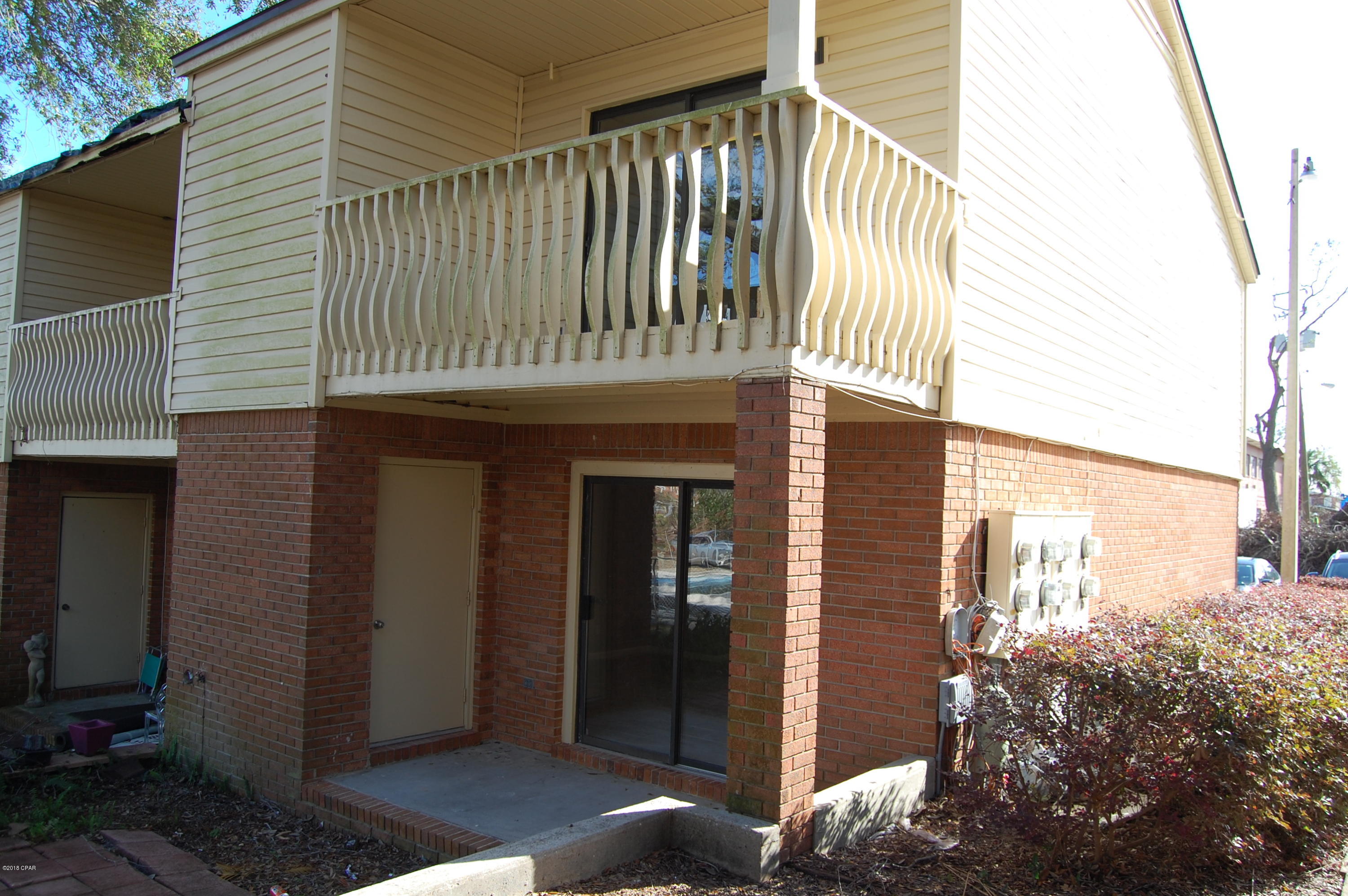 Landing At Lake Caroline - Residential