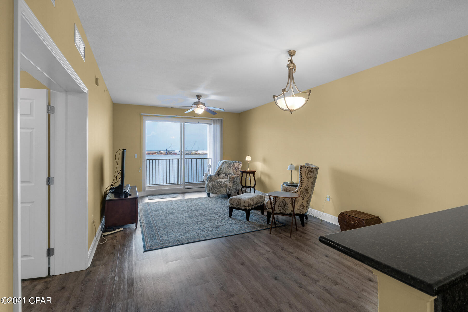 Magnolia Bay Club - Residential