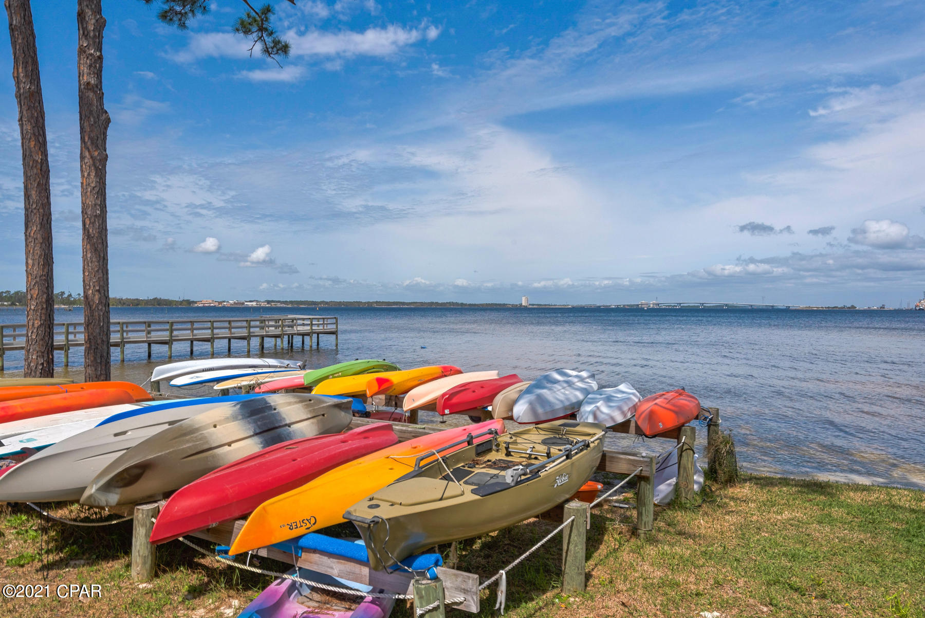 Magnolia Bay Club - Residential