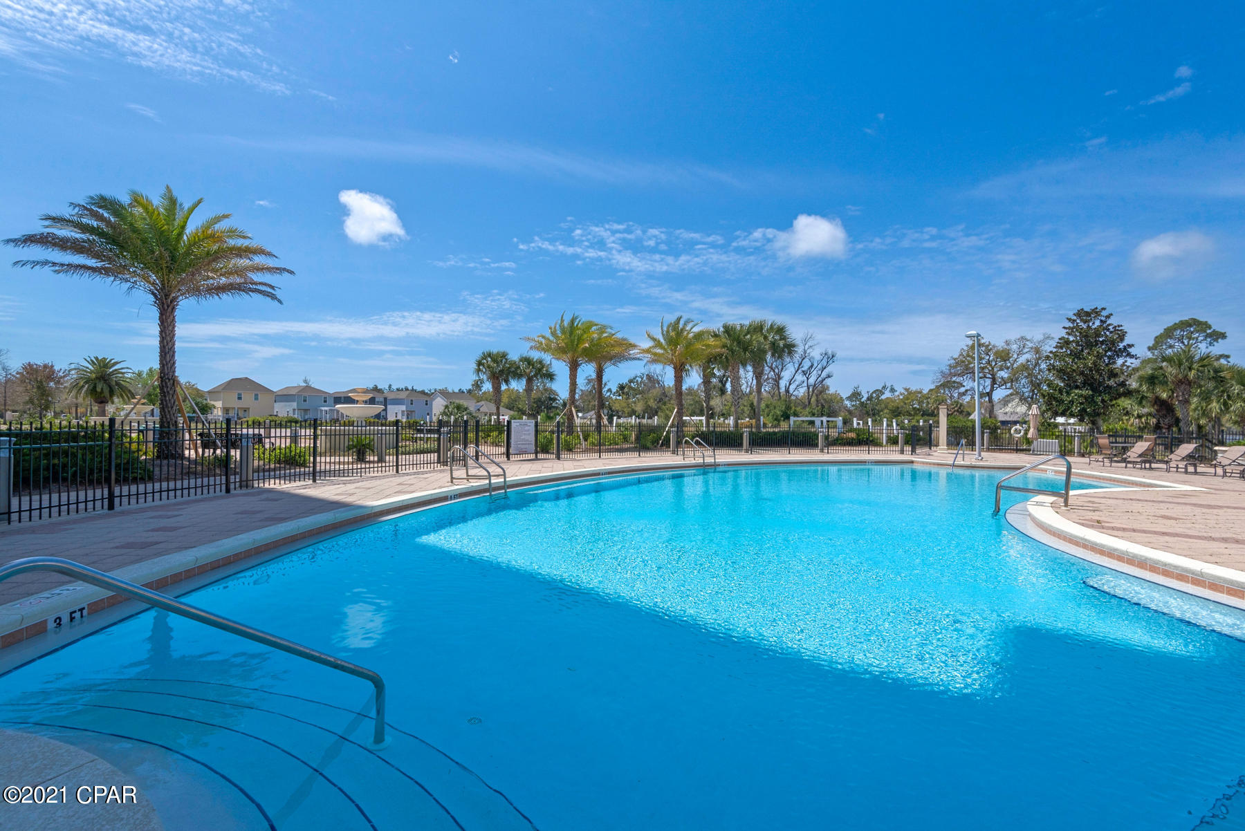 Magnolia Bay Club - Residential