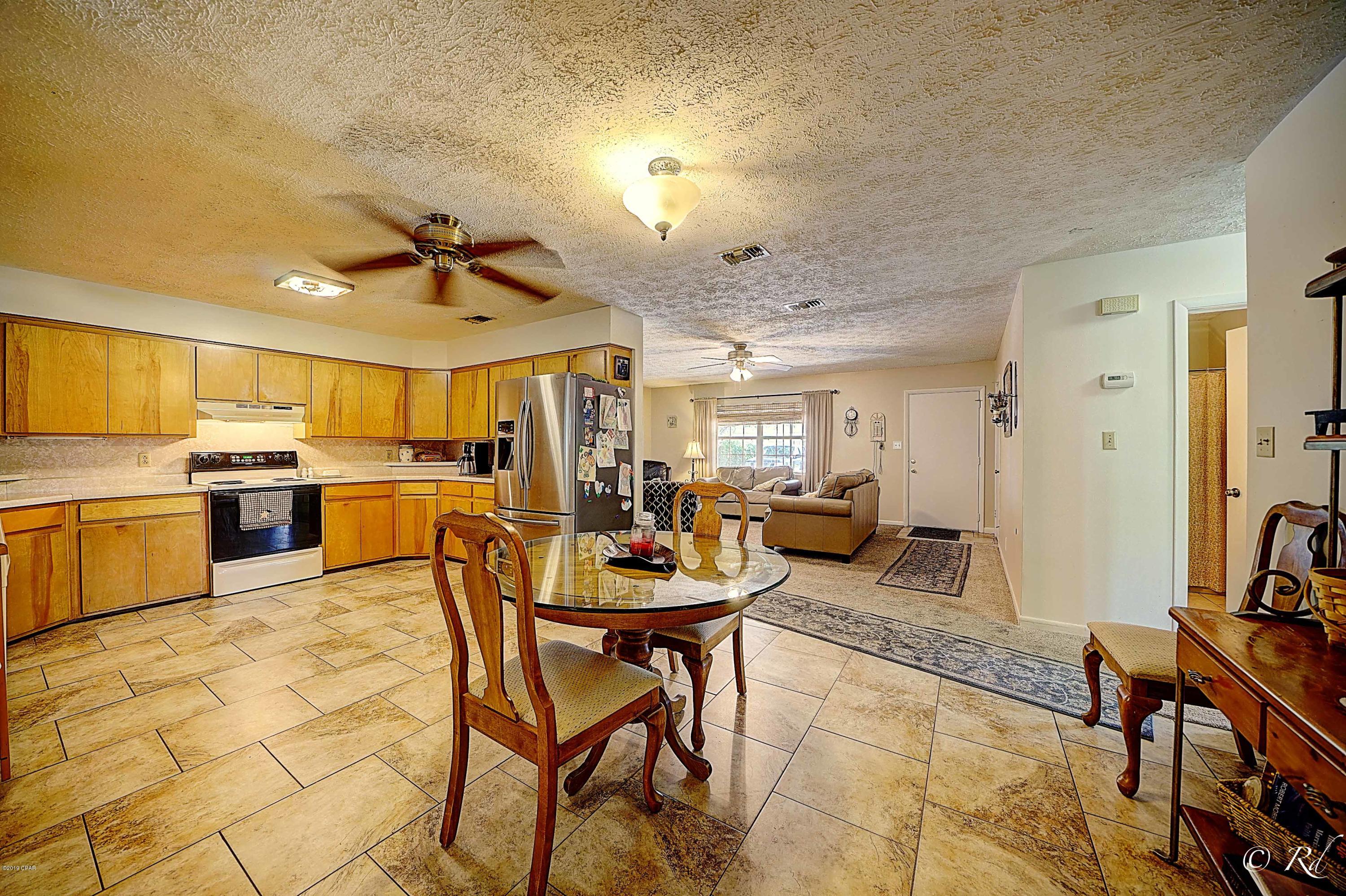 Laguna Beach Estates 7th Add - Residential