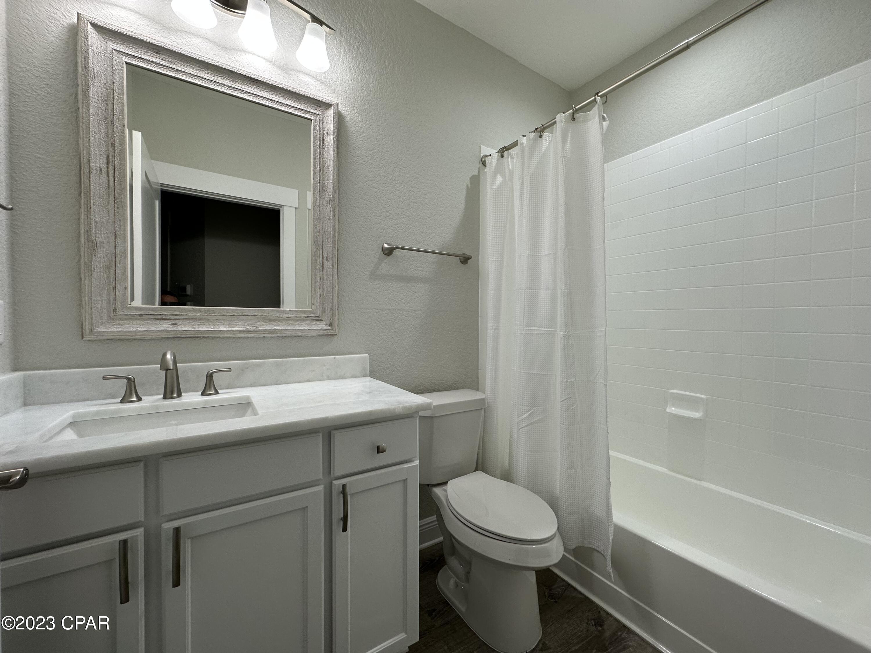 Baldwin Rowe - Residential