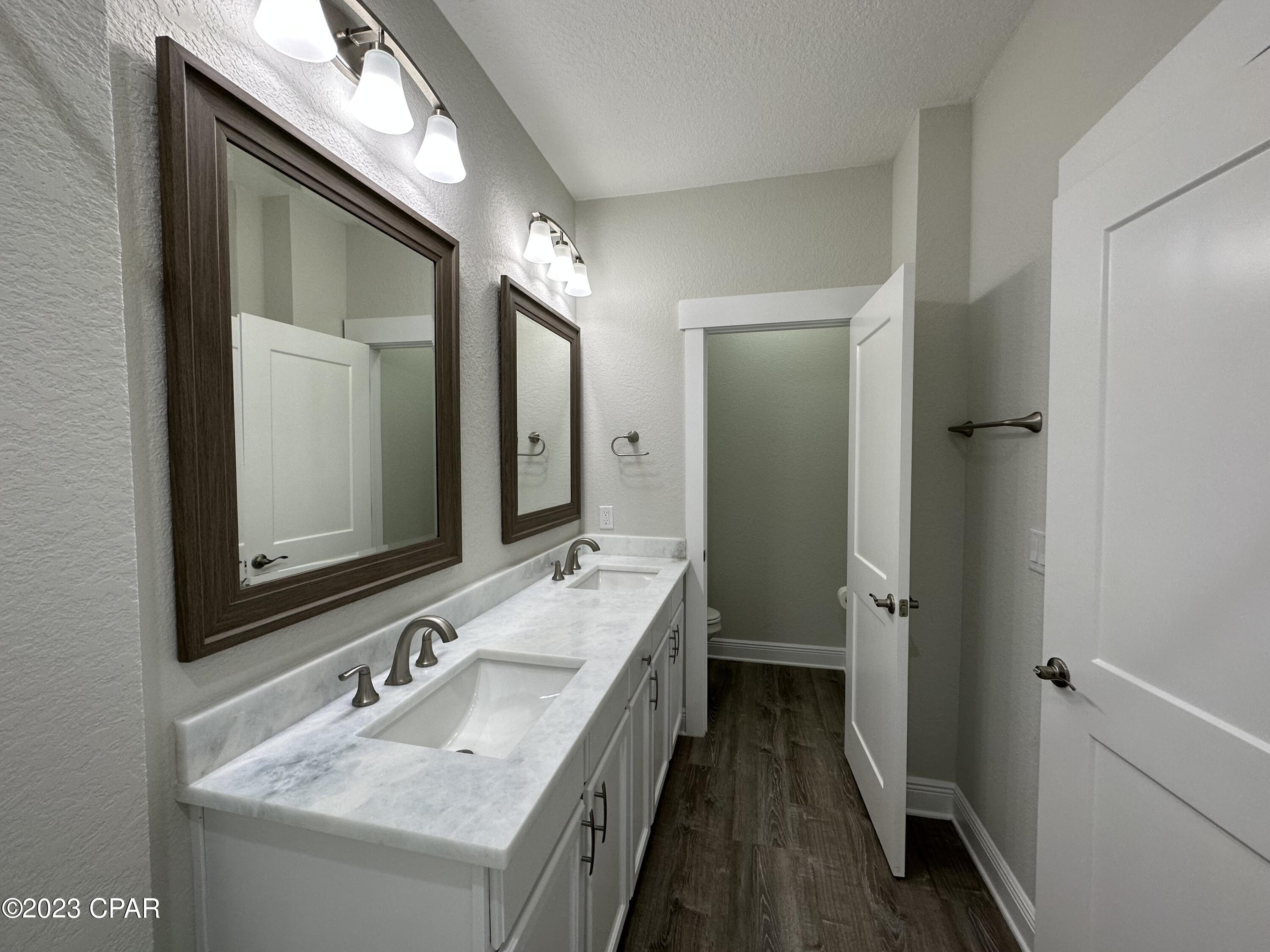 Baldwin Rowe - Residential