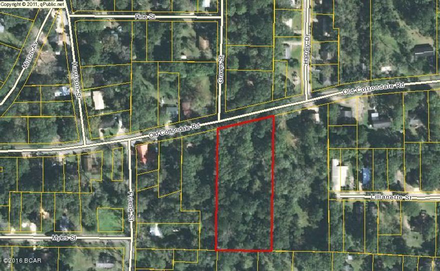 UNDER CONTRACT.  Seller accepting backup offers.   Approximately 192' of road frontage.  Property is zoned MIXED USE. Could be used for single family residential, multi-family, or commercial.  Maximum density is up to 16 units PER ACRE.  Maximum intensity (Lot coverage) is 75%.  City has stated gas, water and sewage would be available.  GREAT INVESTMENT OPPORTUNITY!!!