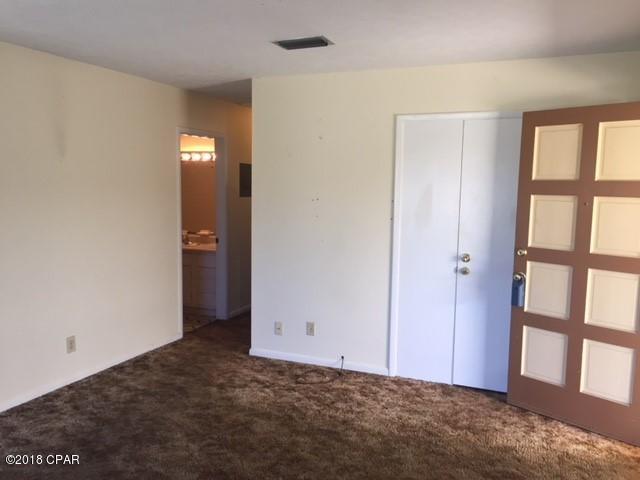 Bahama Beach - Residential