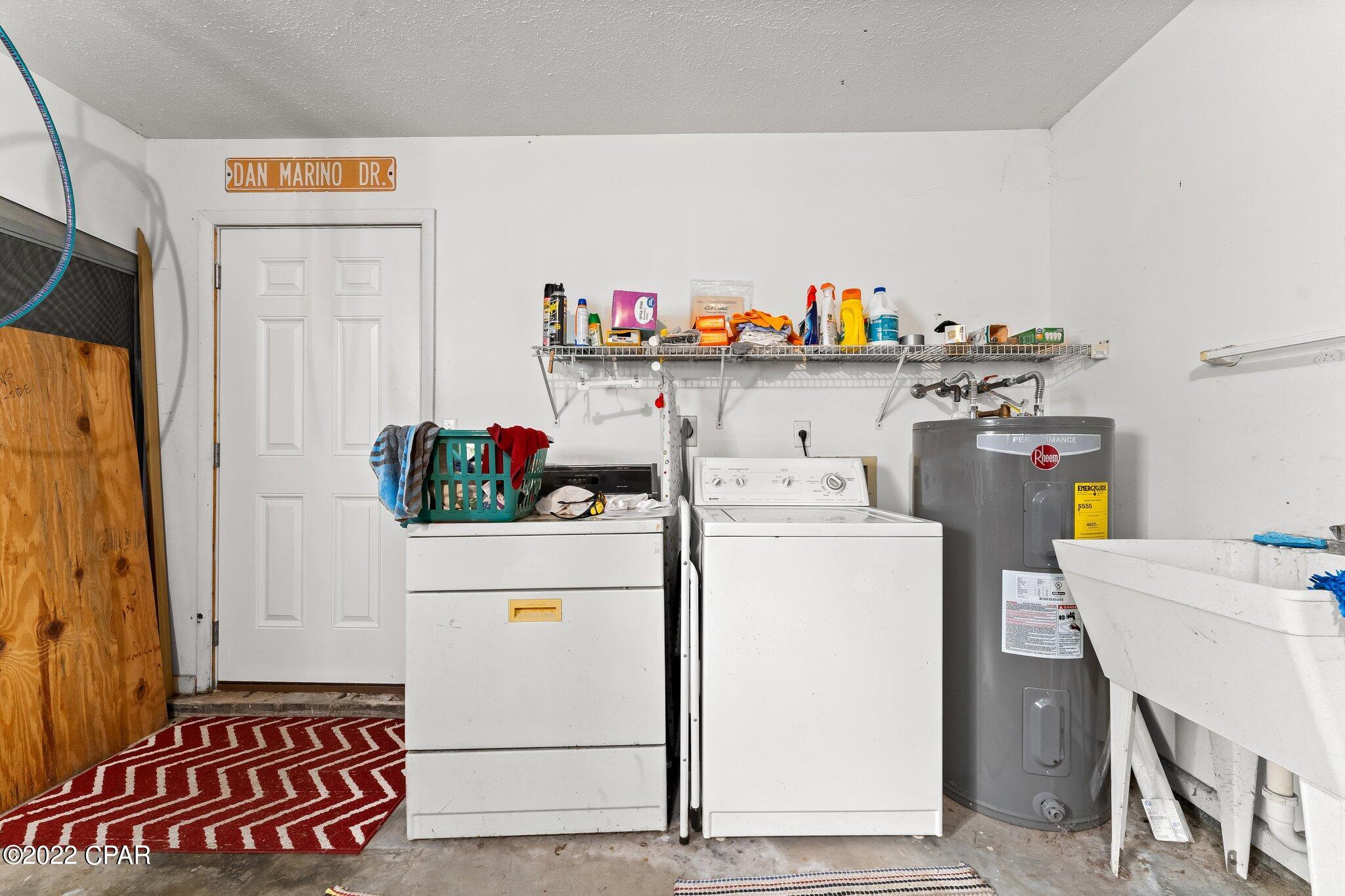 Pine Forest Est Ph 3 - Residential